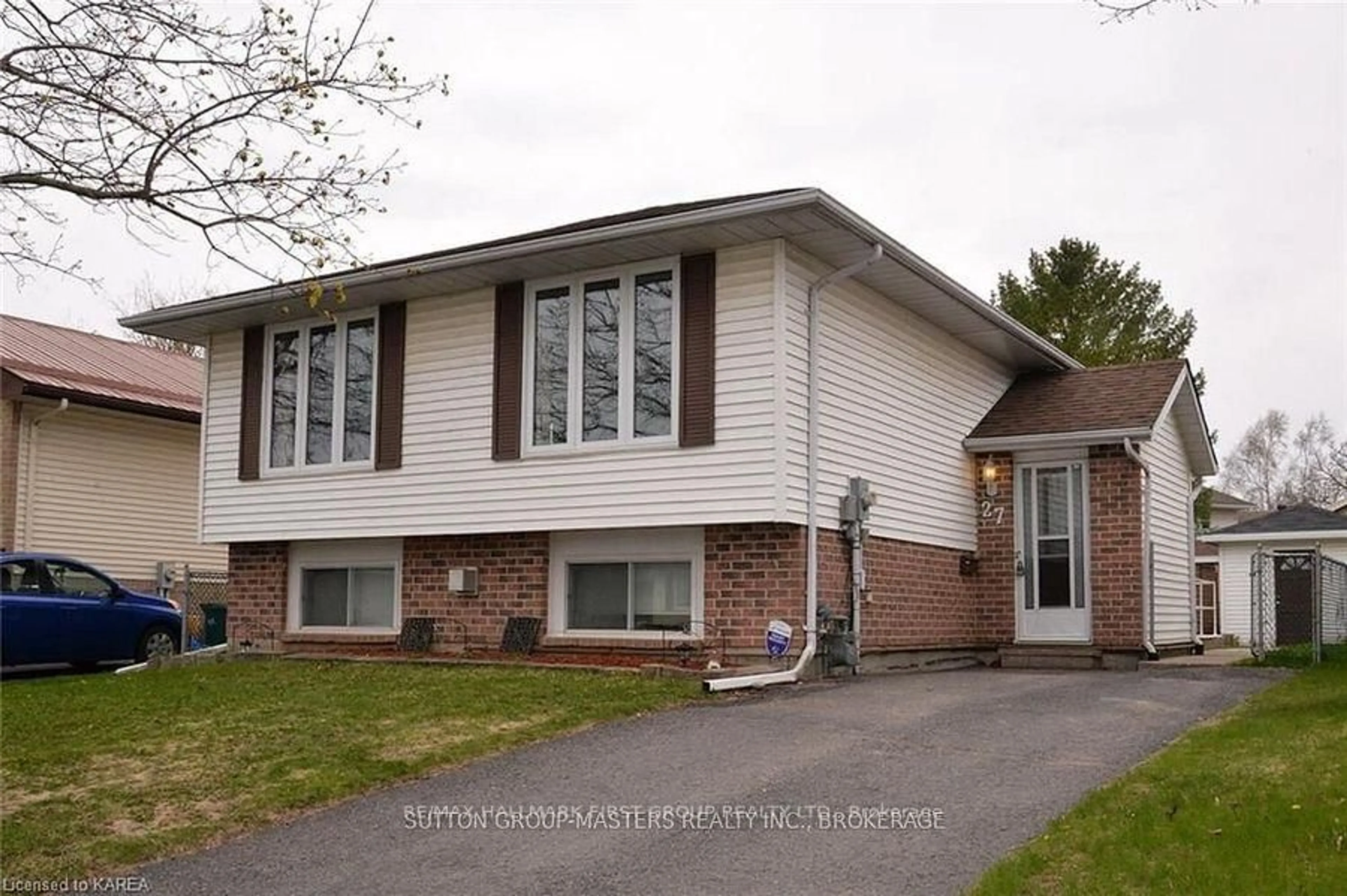 Home with vinyl exterior material, street for 27 Dauphin Ave, Kingston Ontario K7K 6B2