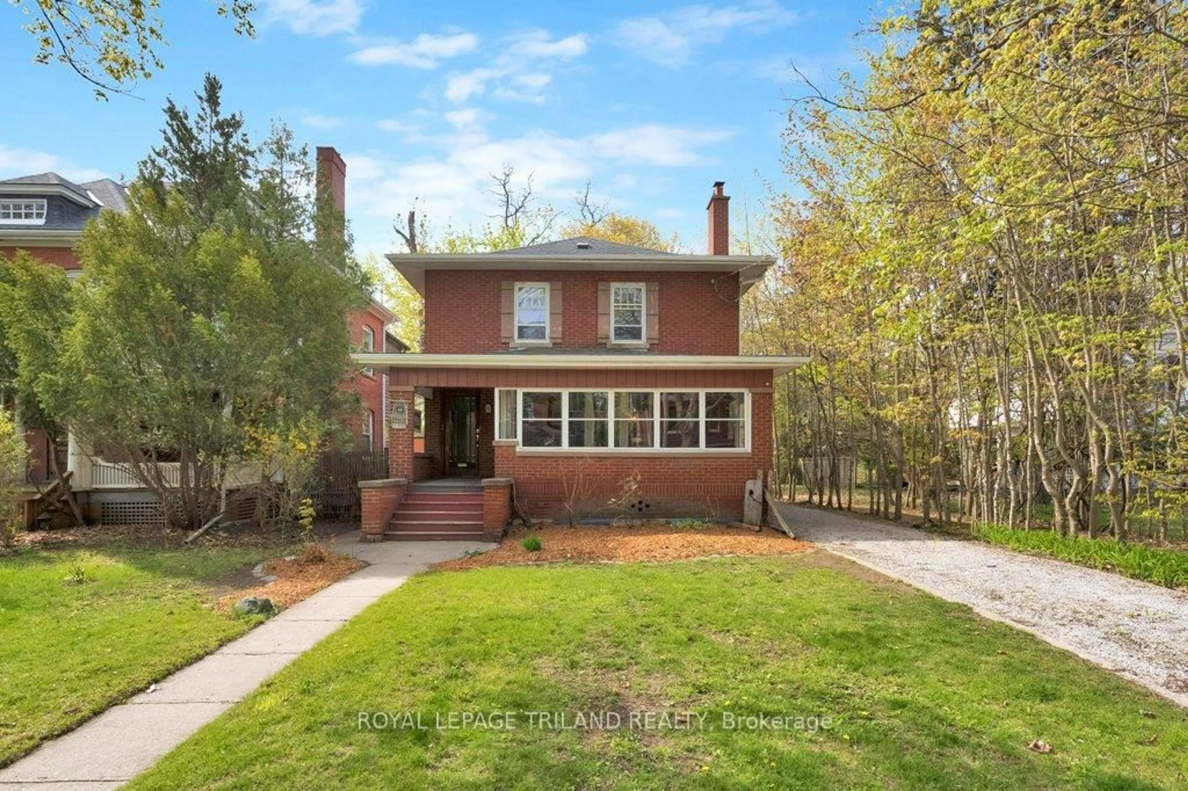 Home with brick exterior material, street for 46 Rosebery Pl, St. Thomas Ontario N5R 2H7