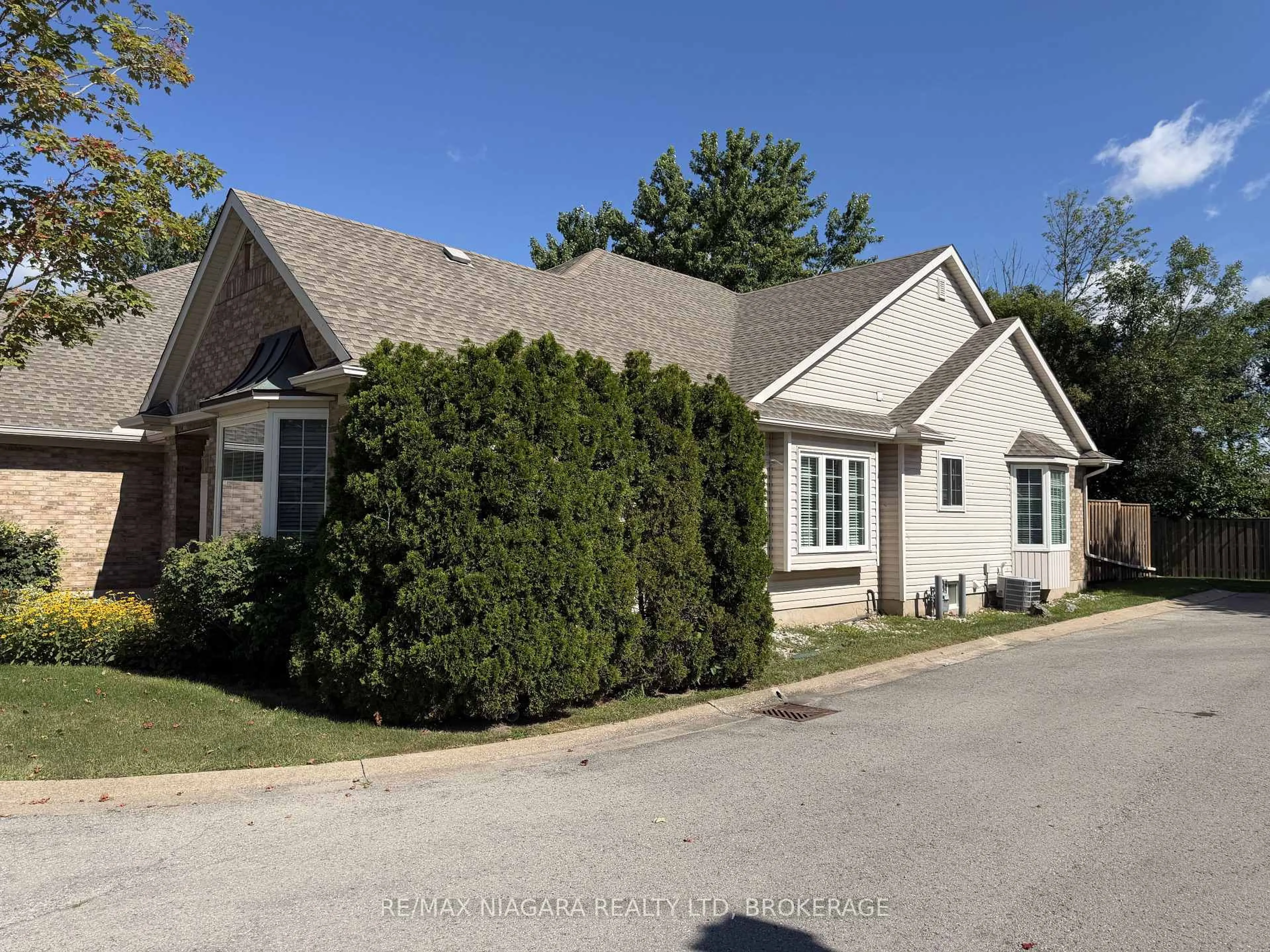 Unknown for 3516 Main St #19, Niagara Falls Ontario L2G 6A6