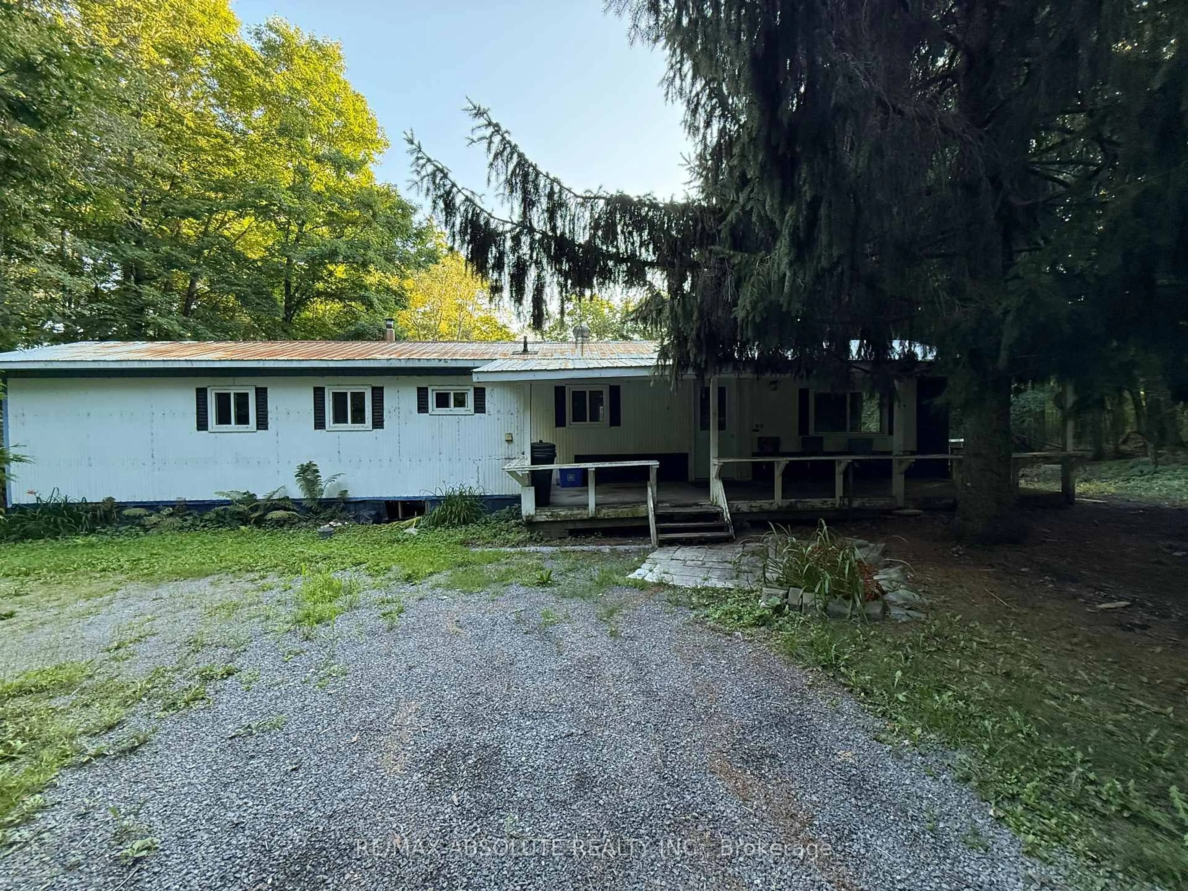 A pic from outside/outdoor area/front of a property/back of a property/a pic from drone, unknown for 3205 7th Concession Rd, Pakenham Ontario K0A 2X0