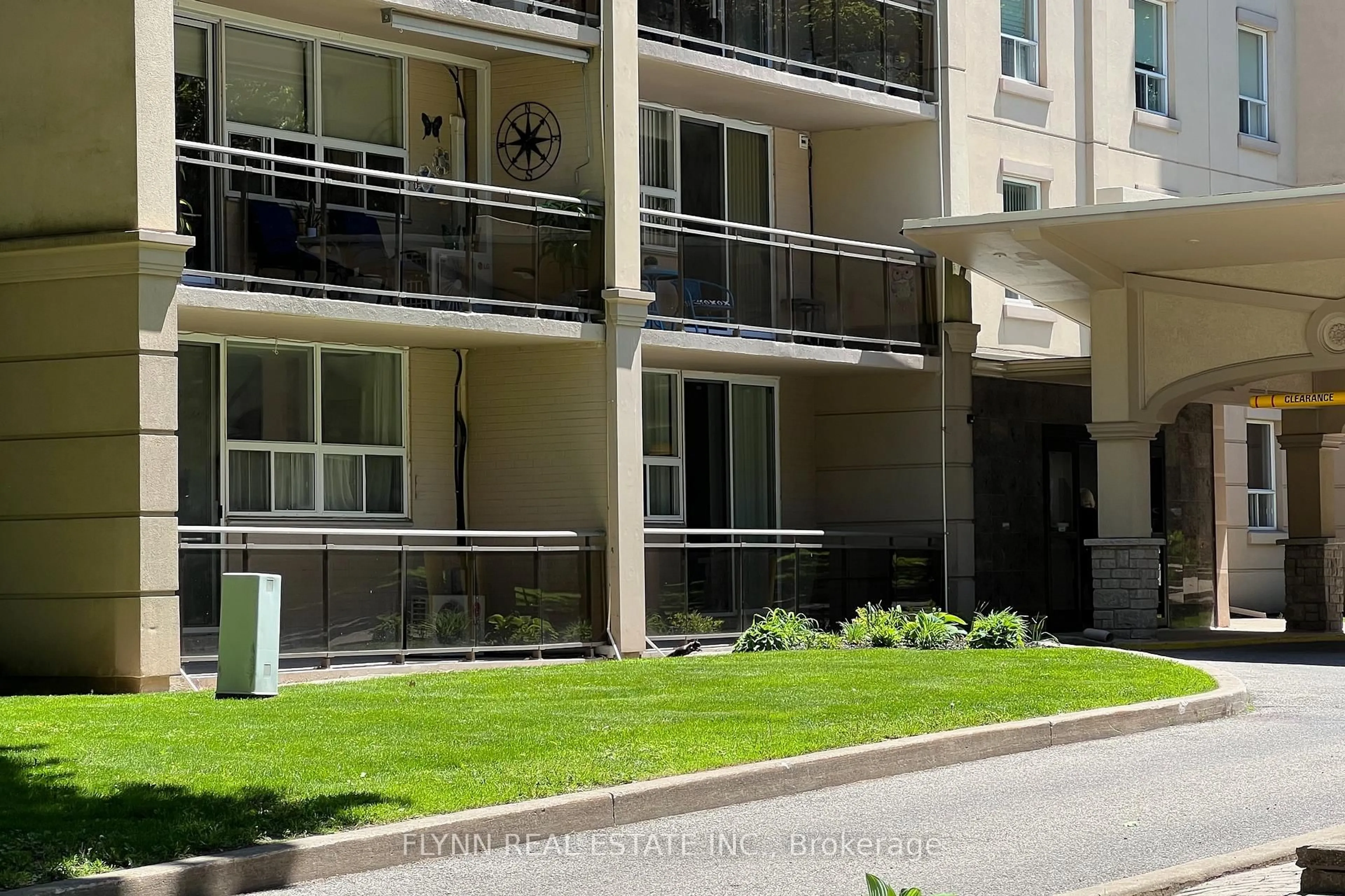 Unknown for 6390 HUGGINS St #103, Niagara Falls Ontario L2J 1H1