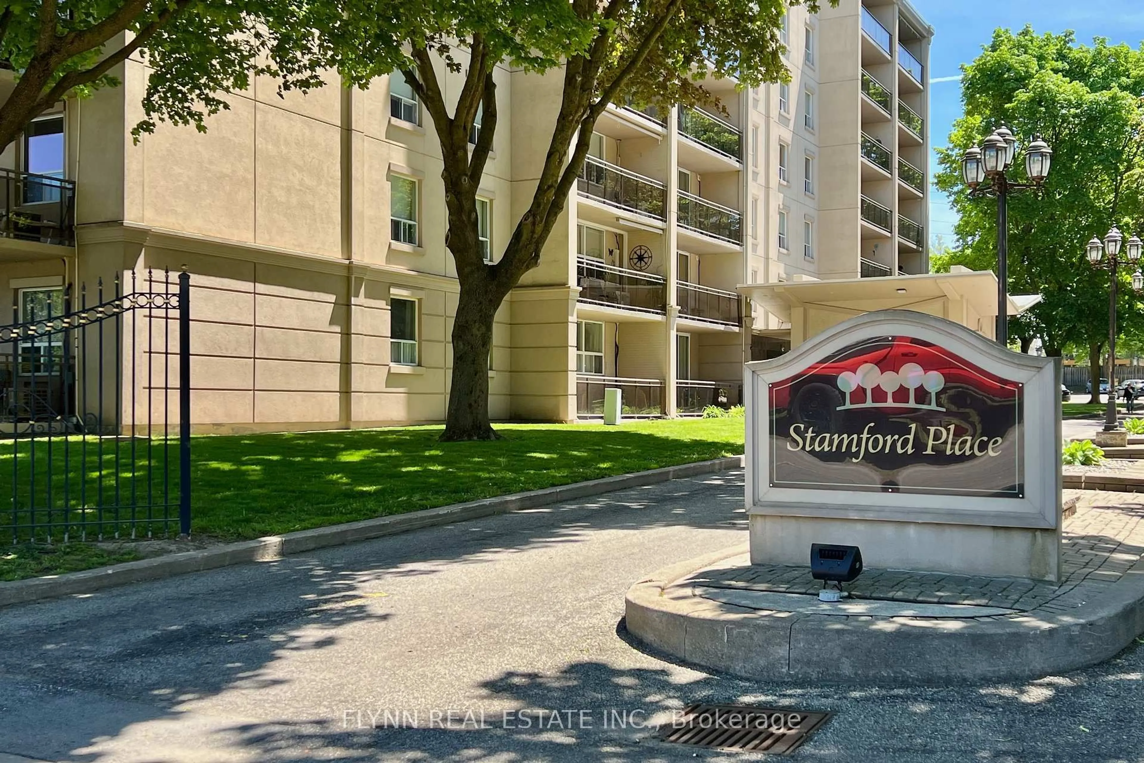 Unknown for 6390 HUGGINS St #103, Niagara Falls Ontario L2J 1H1
