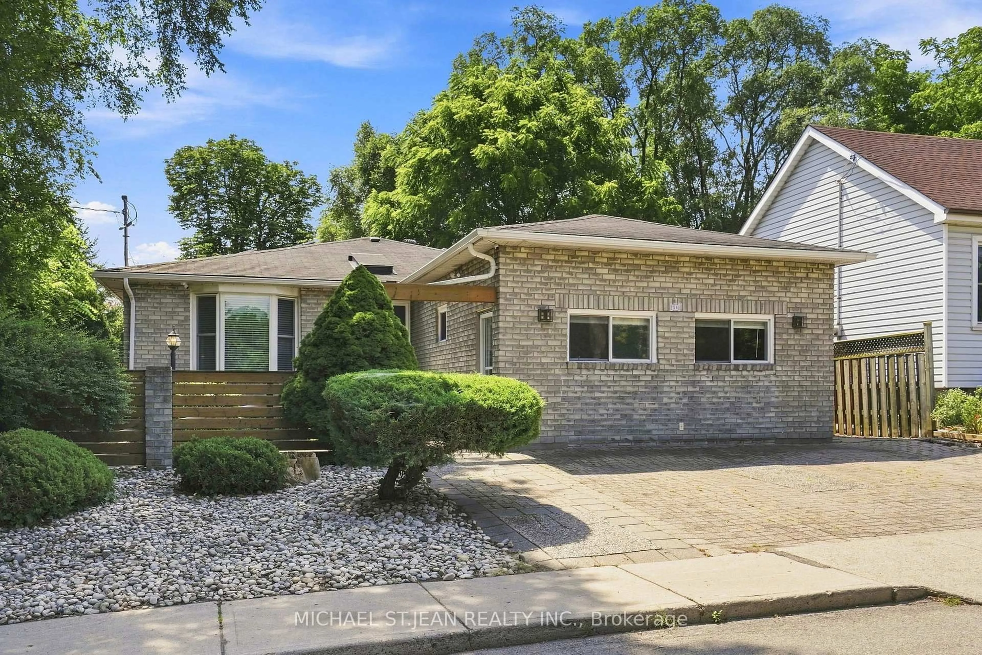 Home with brick exterior material, street for 24 Hill St, Hamilton Ontario L8P 1W7
