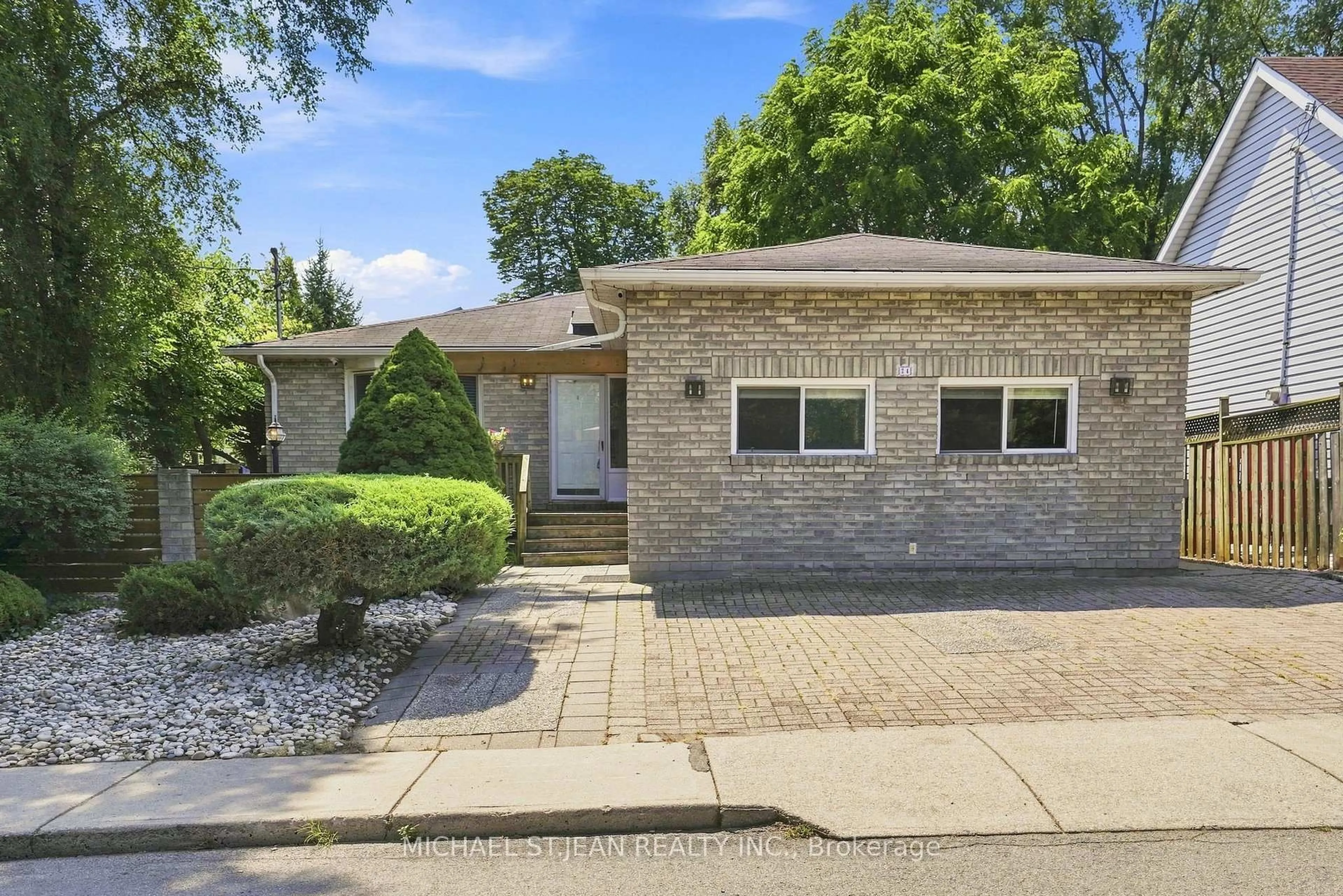 Home with brick exterior material, street for 24 Hill St, Hamilton Ontario L8P 1W7