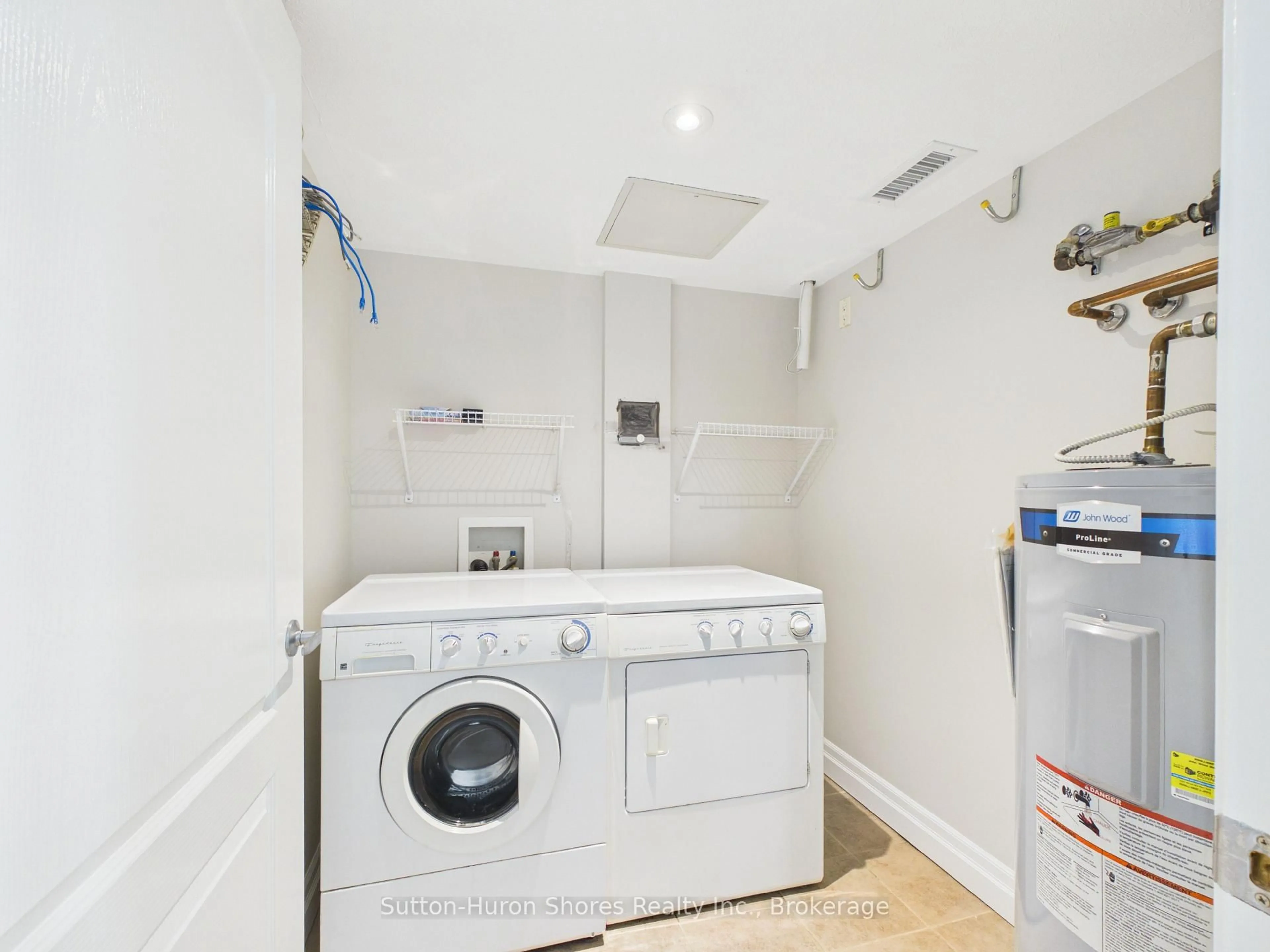Laundry room for 221 Adelaide St #402, Saugeen Shores Ontario N0H 2L0