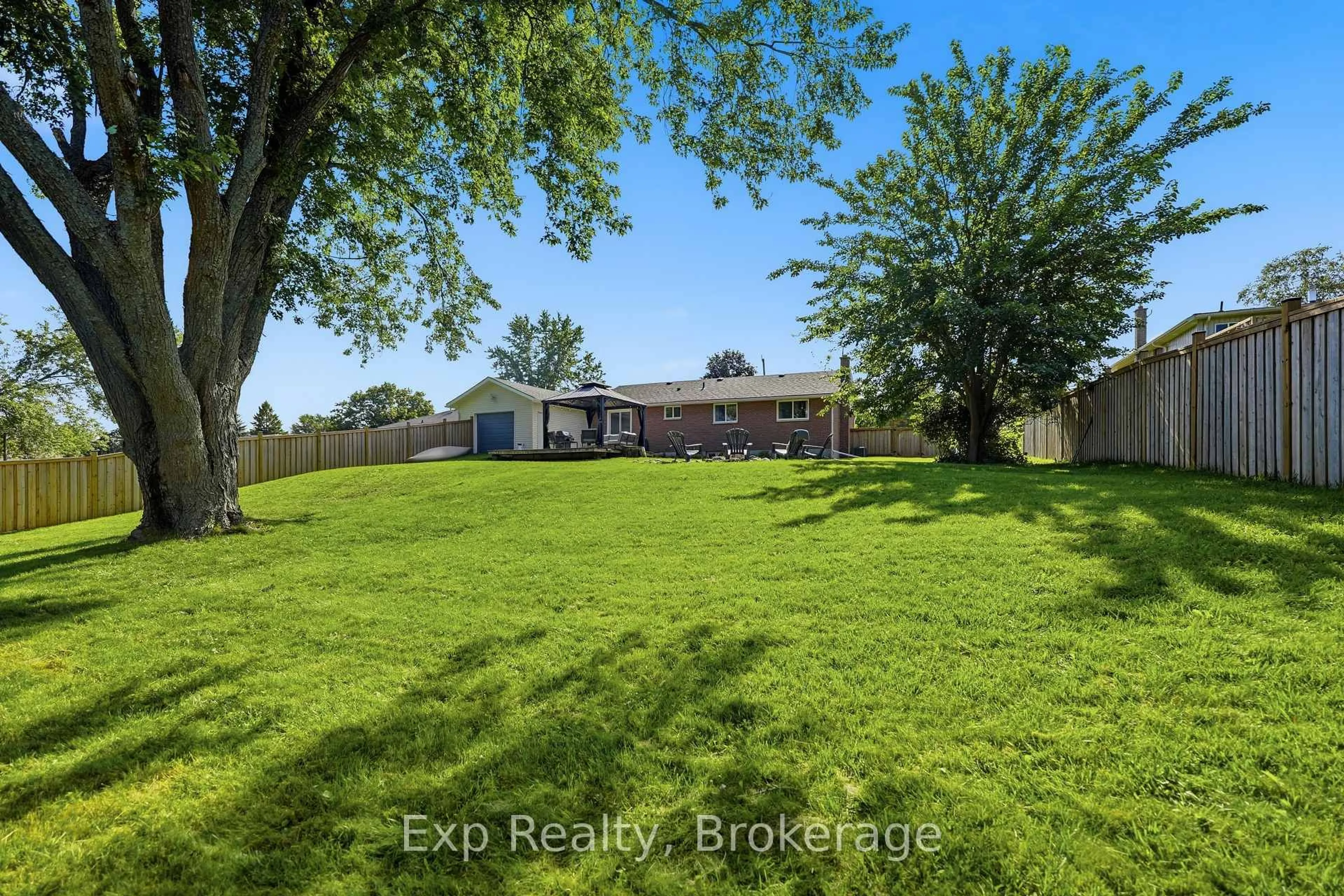 A pic from outside/outdoor area/front of a property/back of a property/a pic from drone, water/lake/river/ocean view for 57 Huntingwood Dr, Belleville Ontario K8N 4Z5