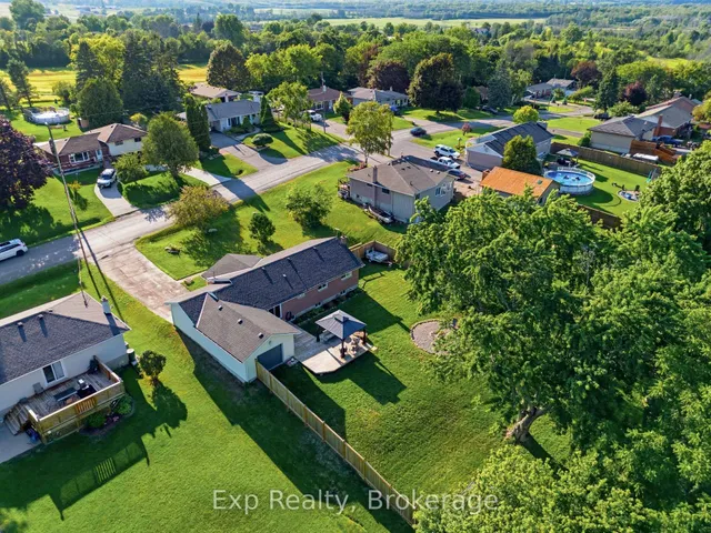 57 Huntingwood Dr, Belleville 3