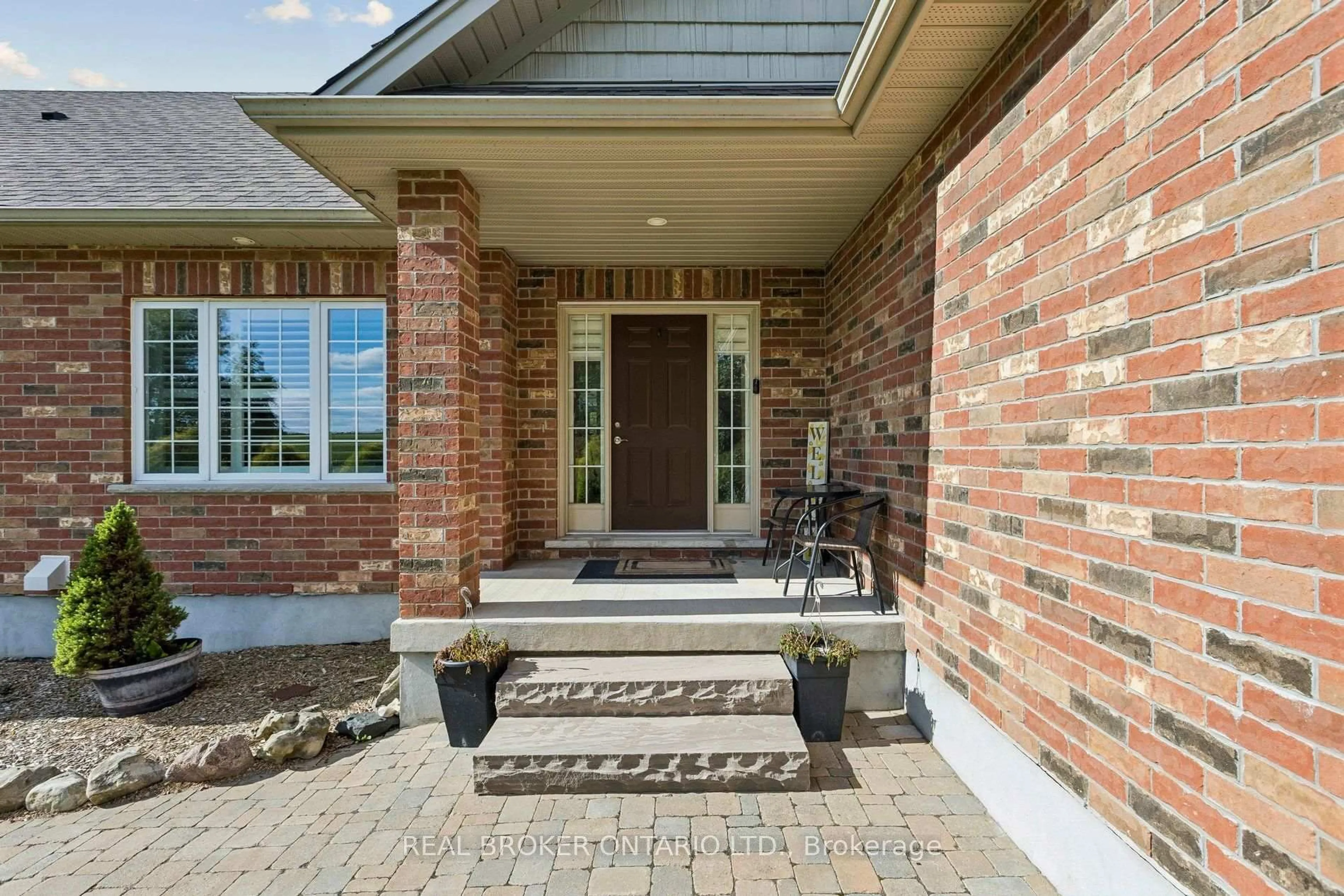 Home with brick exterior material, street for 6956 Concession 4 Rd, Puslinch Ontario N0B 2J0
