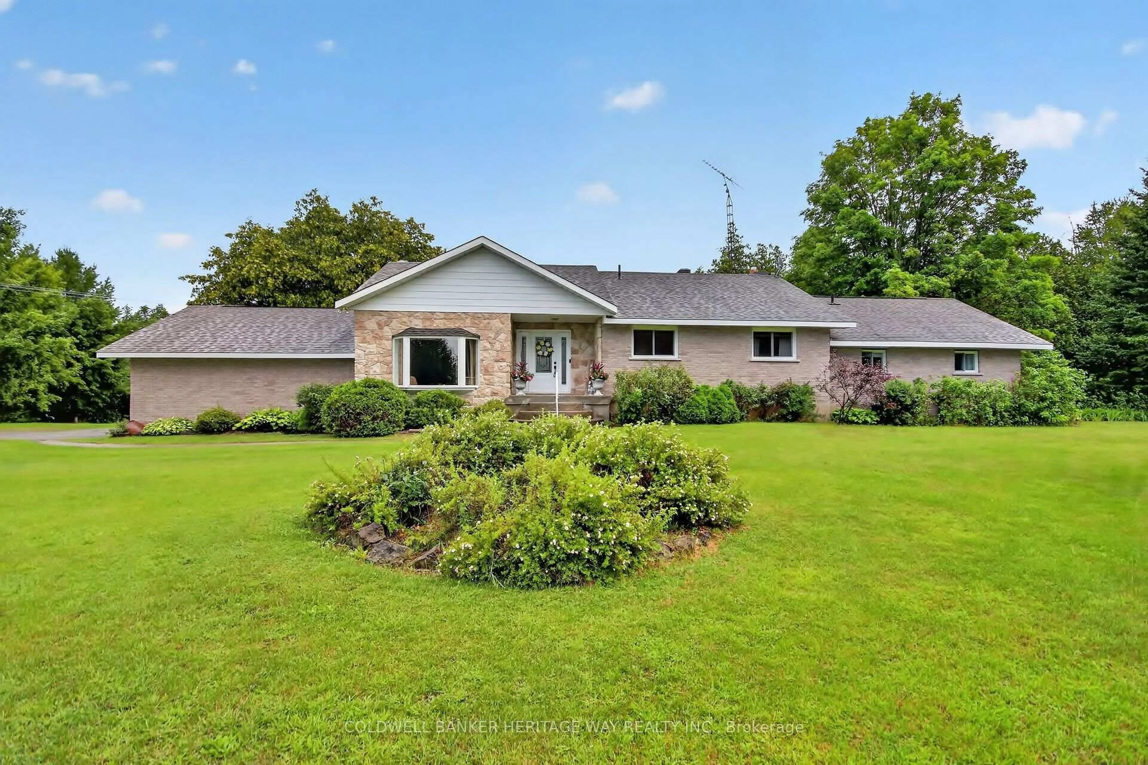 A pic from outside/outdoor area/front of a property/back of a property/a pic from drone, unknown for 8344 Hwy 15 Highway, Carleton Place Ontario K7C 3P2
