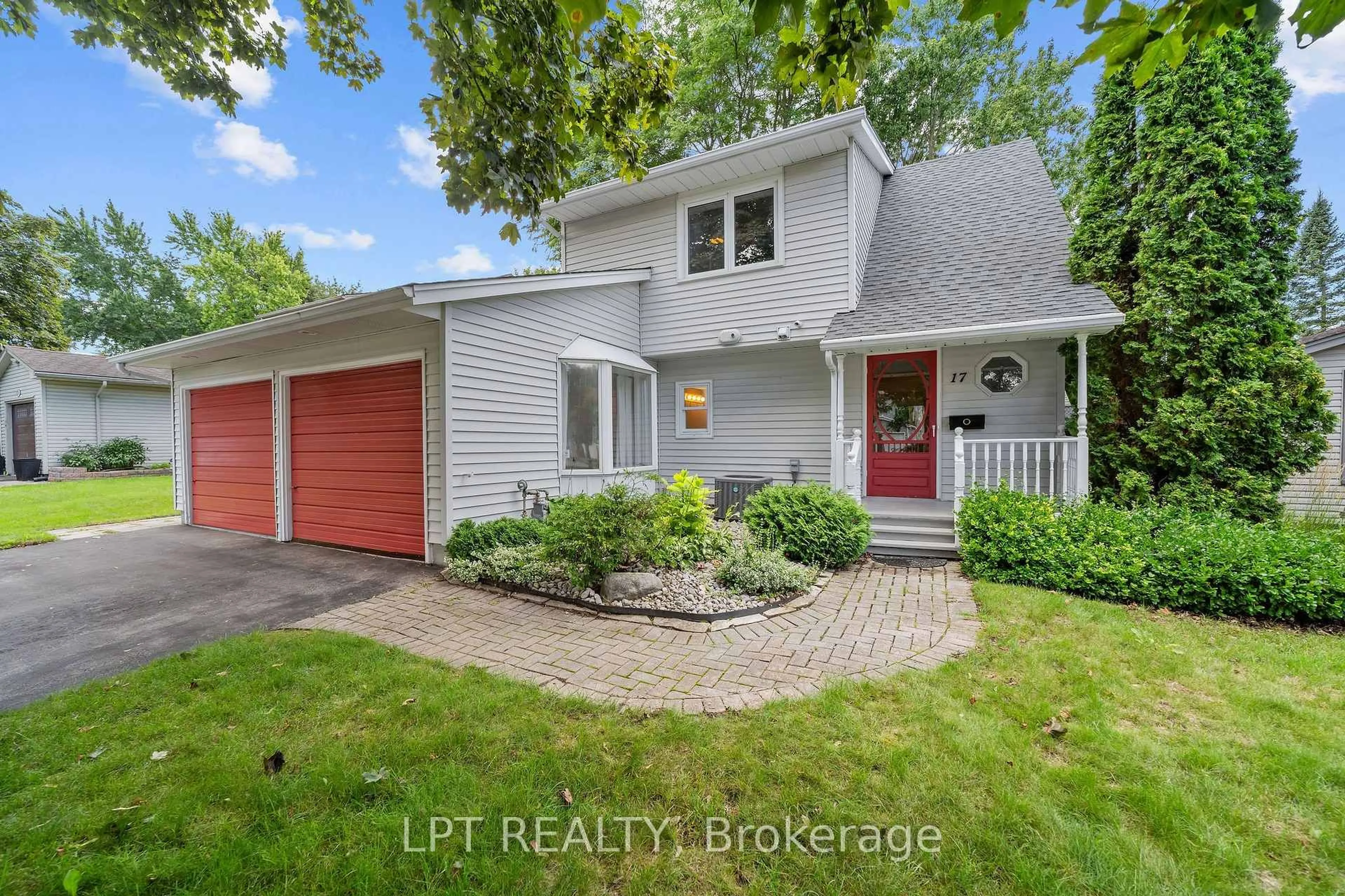Unknown for 17 MONMORE Rd, London North Ontario N6G 2W5