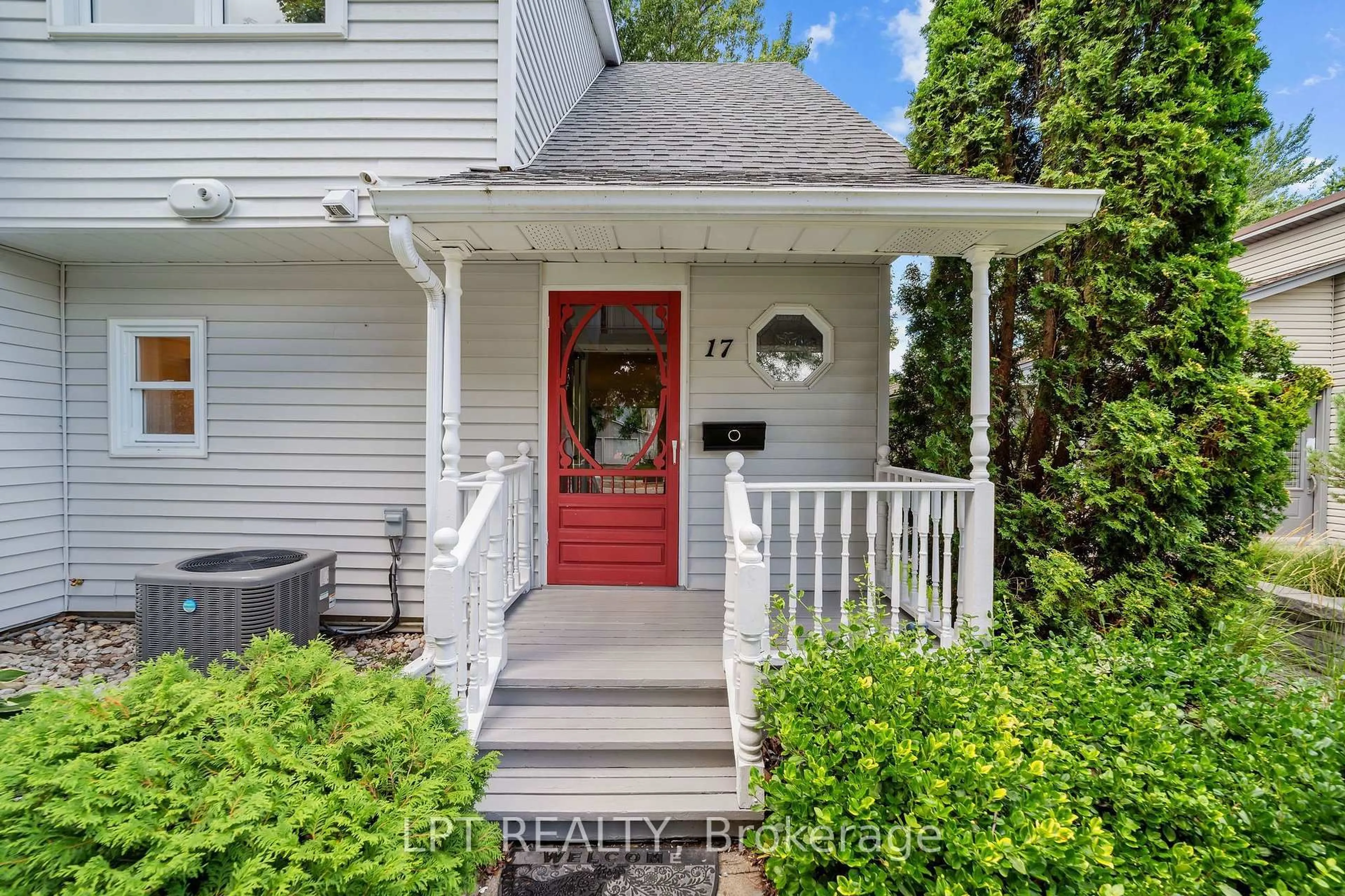 Unknown for 17 MONMORE Rd, London North Ontario N6G 2W5