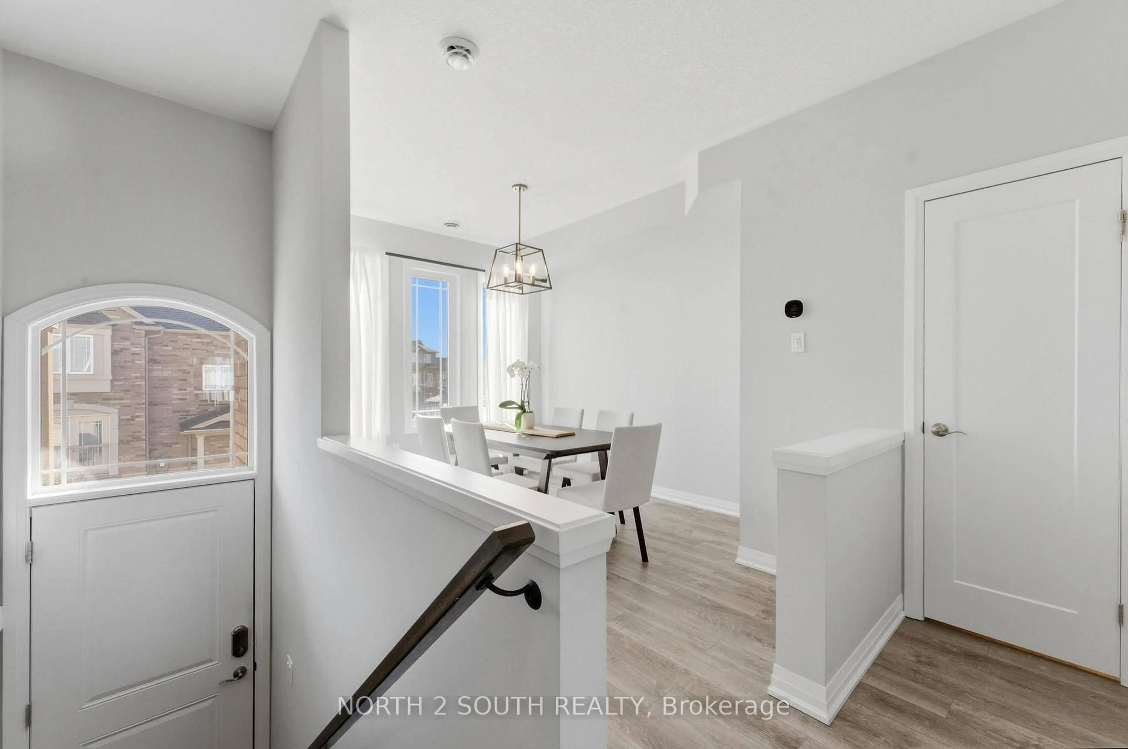 Unknown for 90 Laguna Village Cres, Hamilton Ontario L0R 1P0