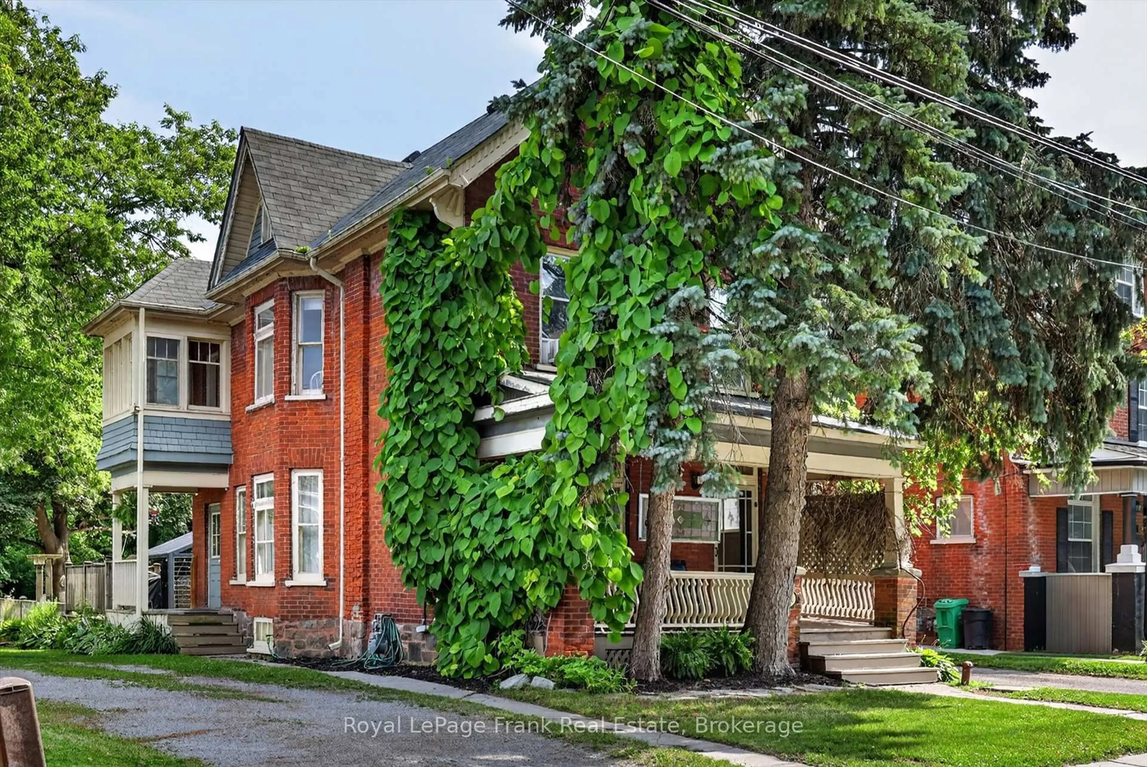 Home with brick exterior material, street for 121 Romaine St, Peterborough Ontario K9J 2C1
