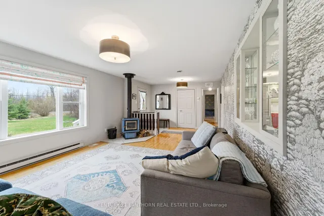 2494 Salem Rd, Prince Edward County 5