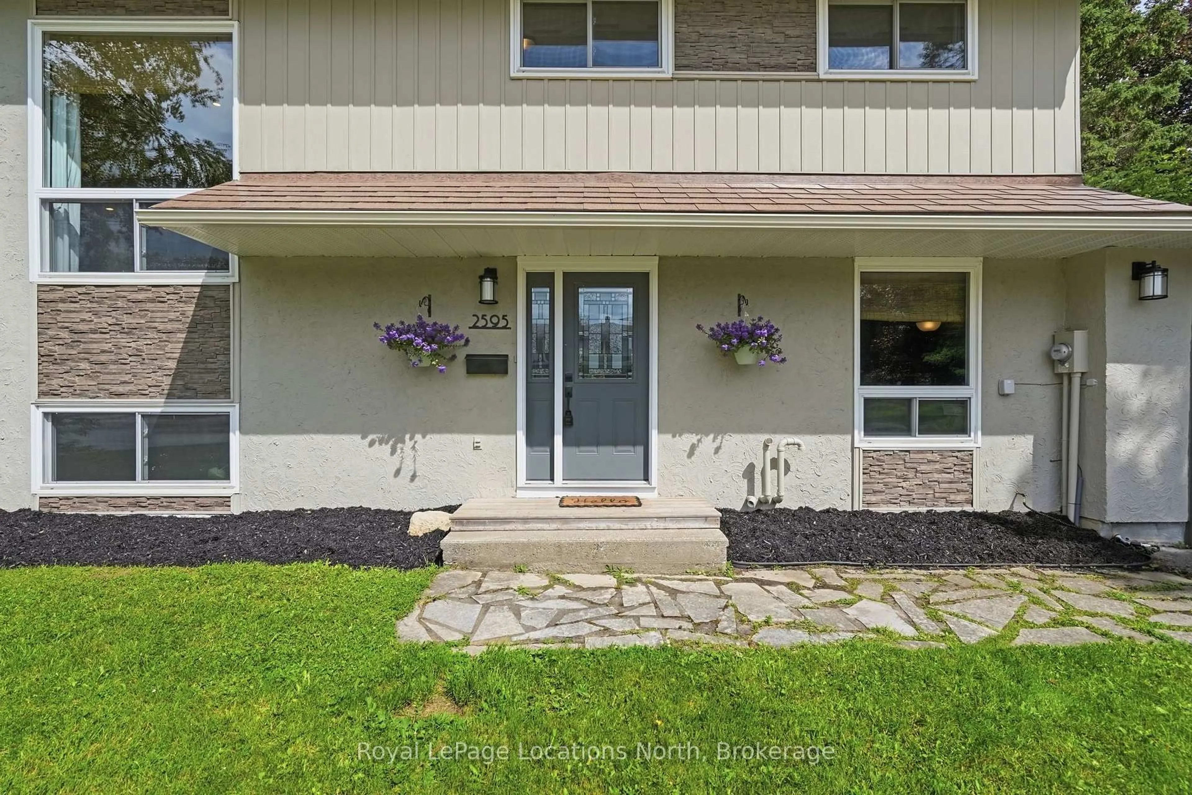Unknown for 2595 6th Ave, Owen Sound Ontario N4K 5J7