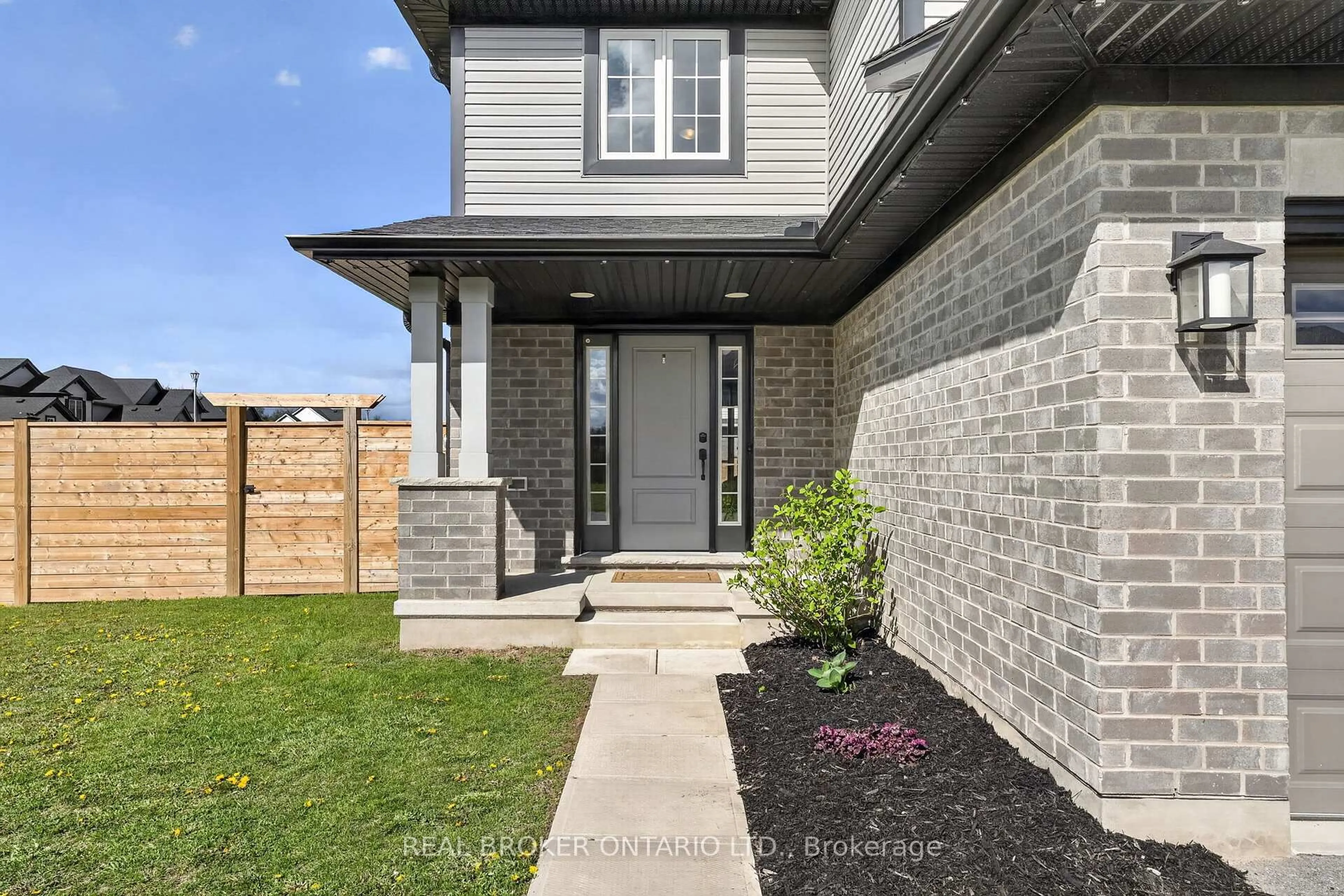 Home with brick exterior material, street for 48 Curren Cres, Tillsonburg Ontario N4G 0J3