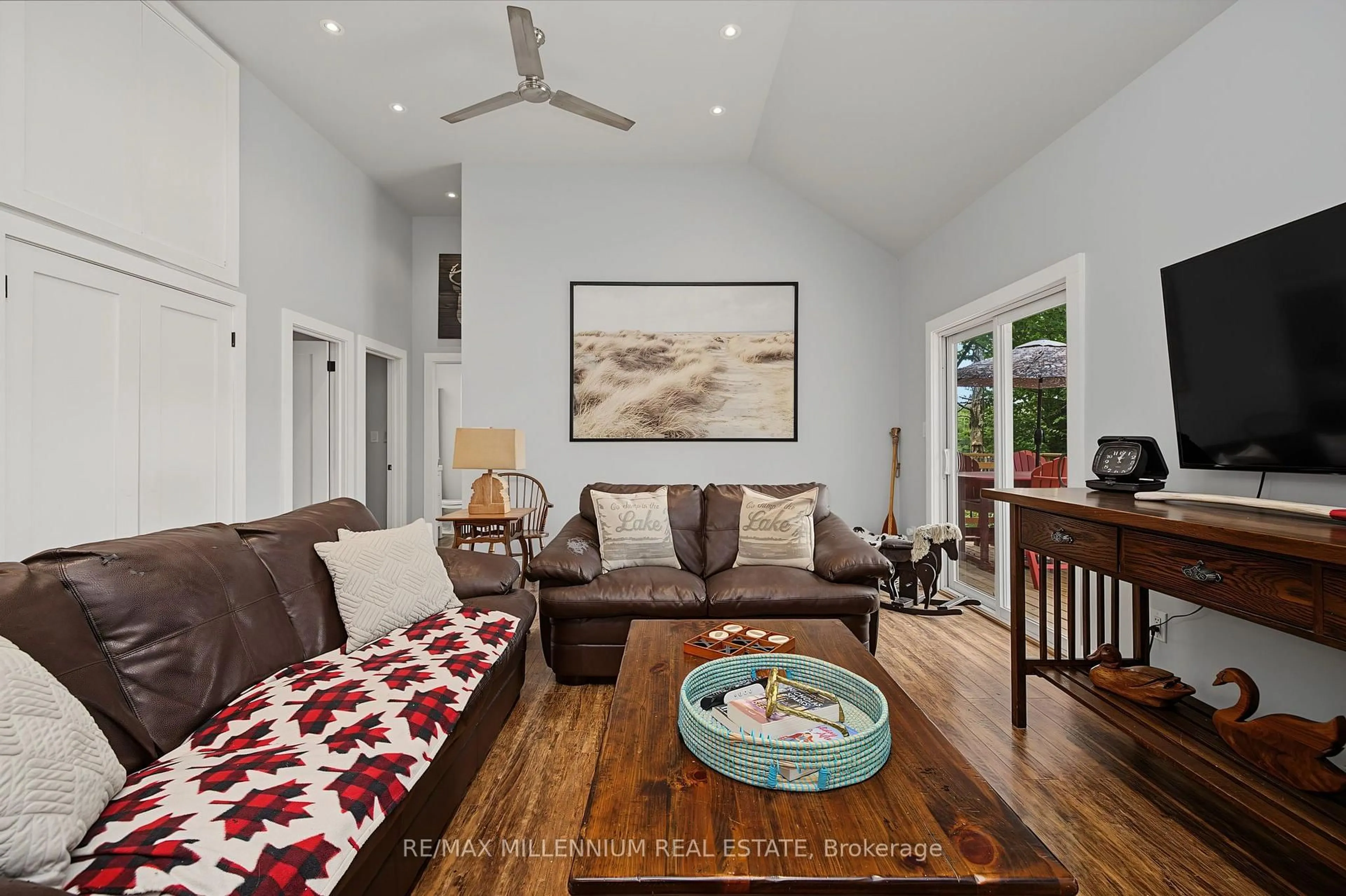 Living room with furniture, unknown for 29 Yellow Birch Rd, Georgian Bay Ontario P0H 1C0