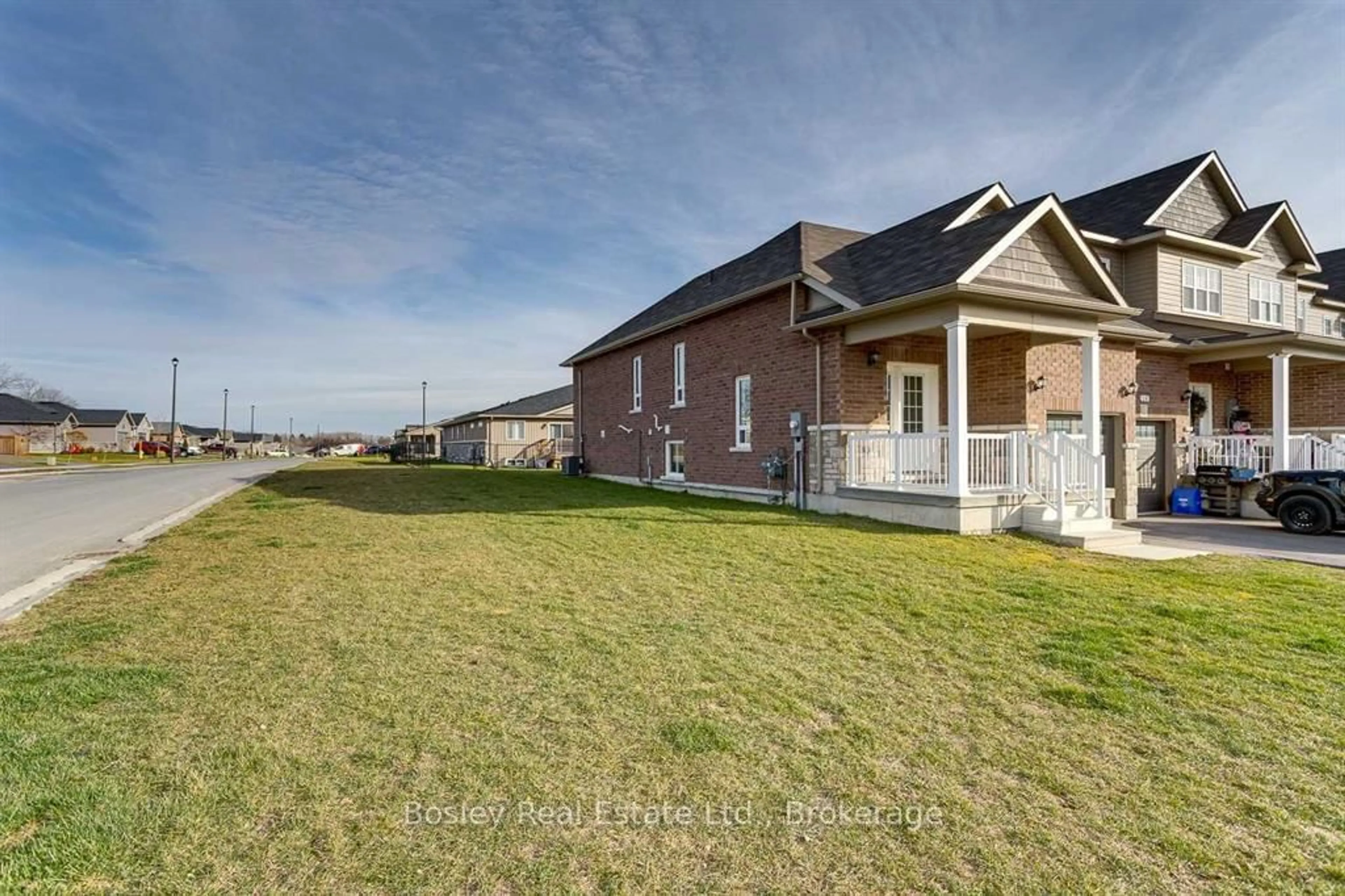 A pic from outside/outdoor area/front of a property/back of a property/a pic from drone, street for 21 Tolman St, Brighton Ontario K0K 1H0