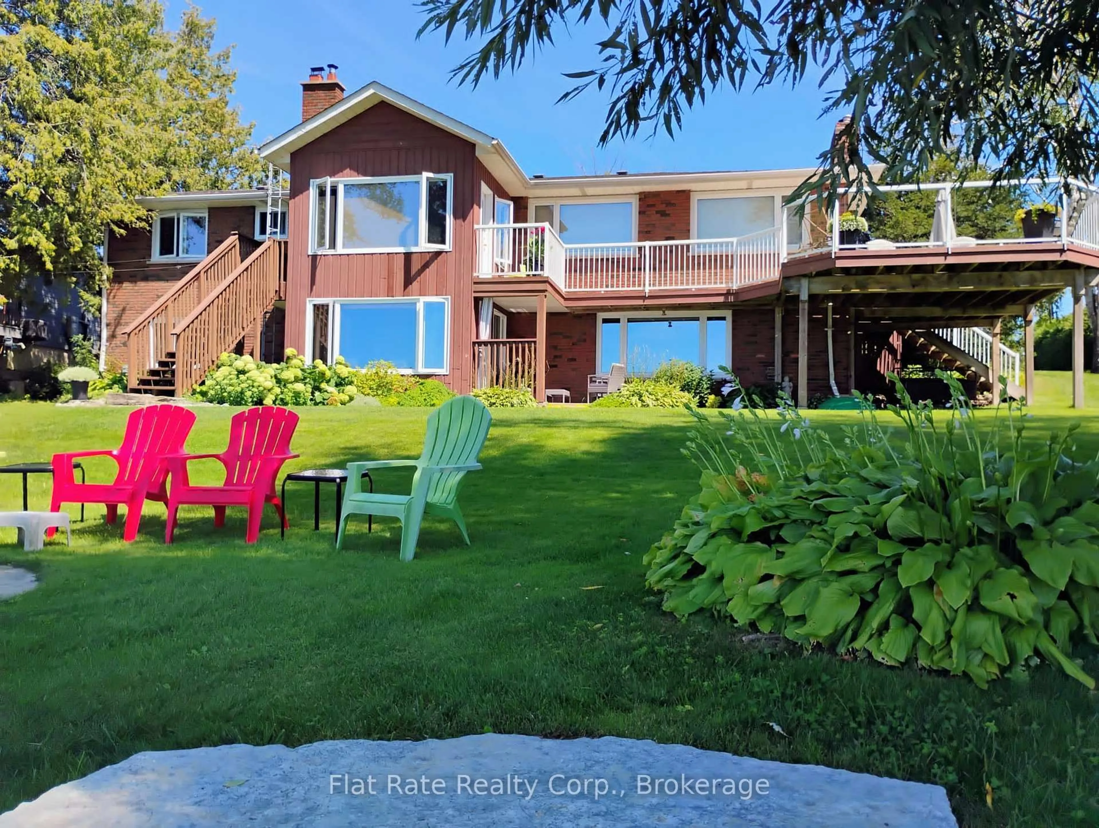 A pic from outside/outdoor area/front of a property/back of a property/a pic from drone, water/lake/river/ocean view for 1927 Pinehurst Ave, Selwyn Ontario K0L 2H0