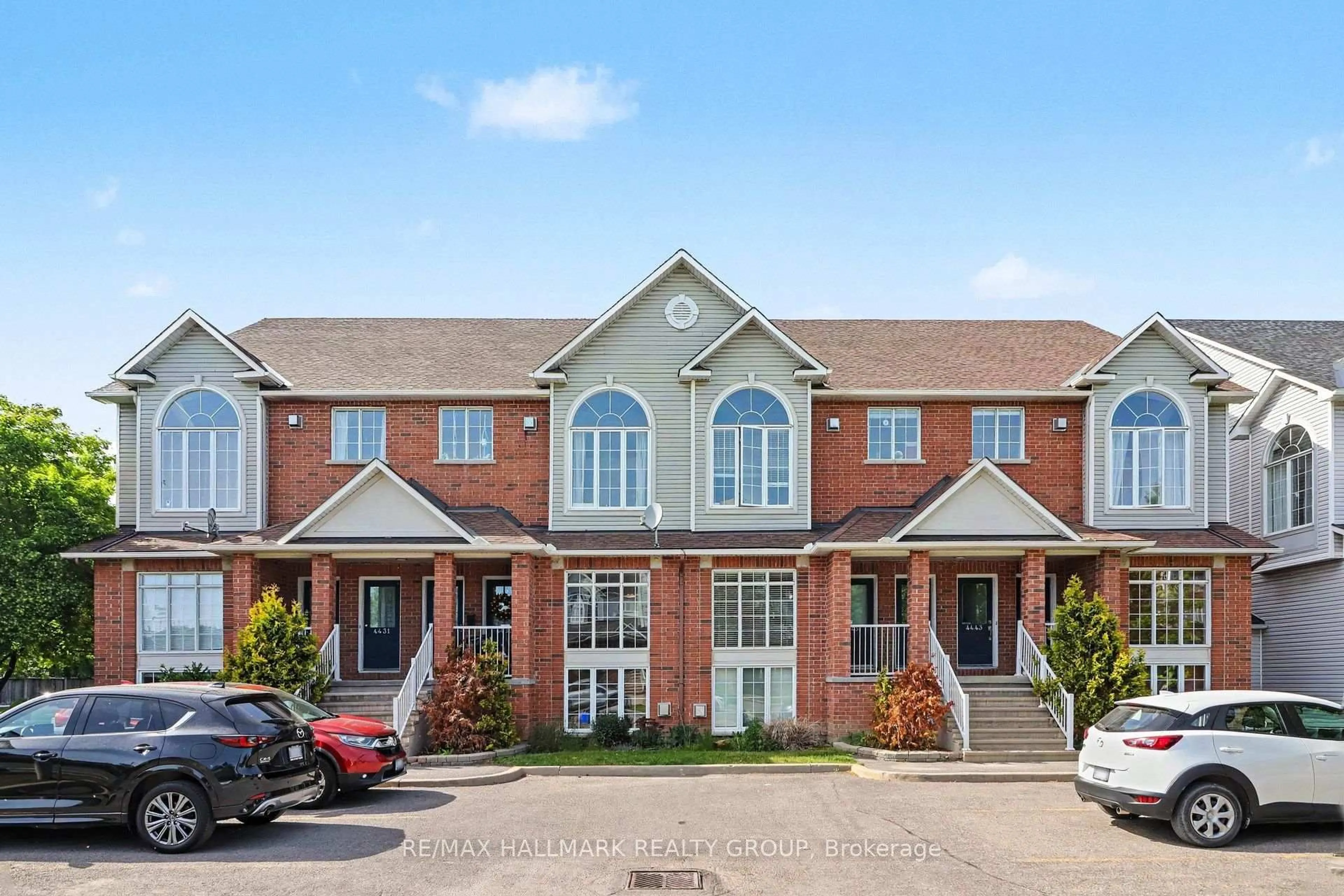 Home with brick exterior material, unknown for 4429 Harper Ave, Ottawa Ontario K1J 1C9
