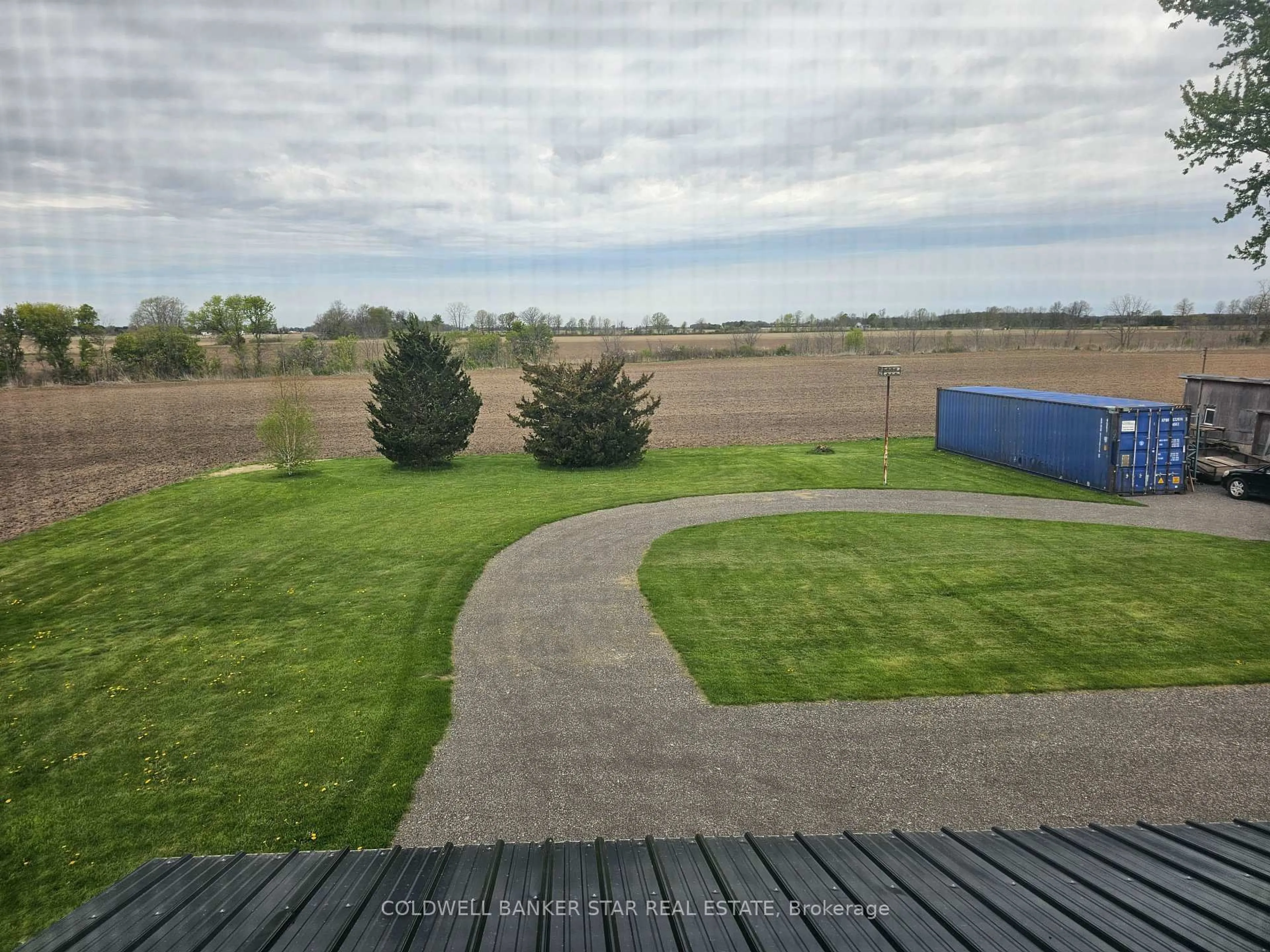 A pic from outside/outdoor area/front of a property/back of a property/a pic from drone, water/lake/river/ocean view for 29860 Irish School Rd, Chatham-Kent Ontario N0P 1M0