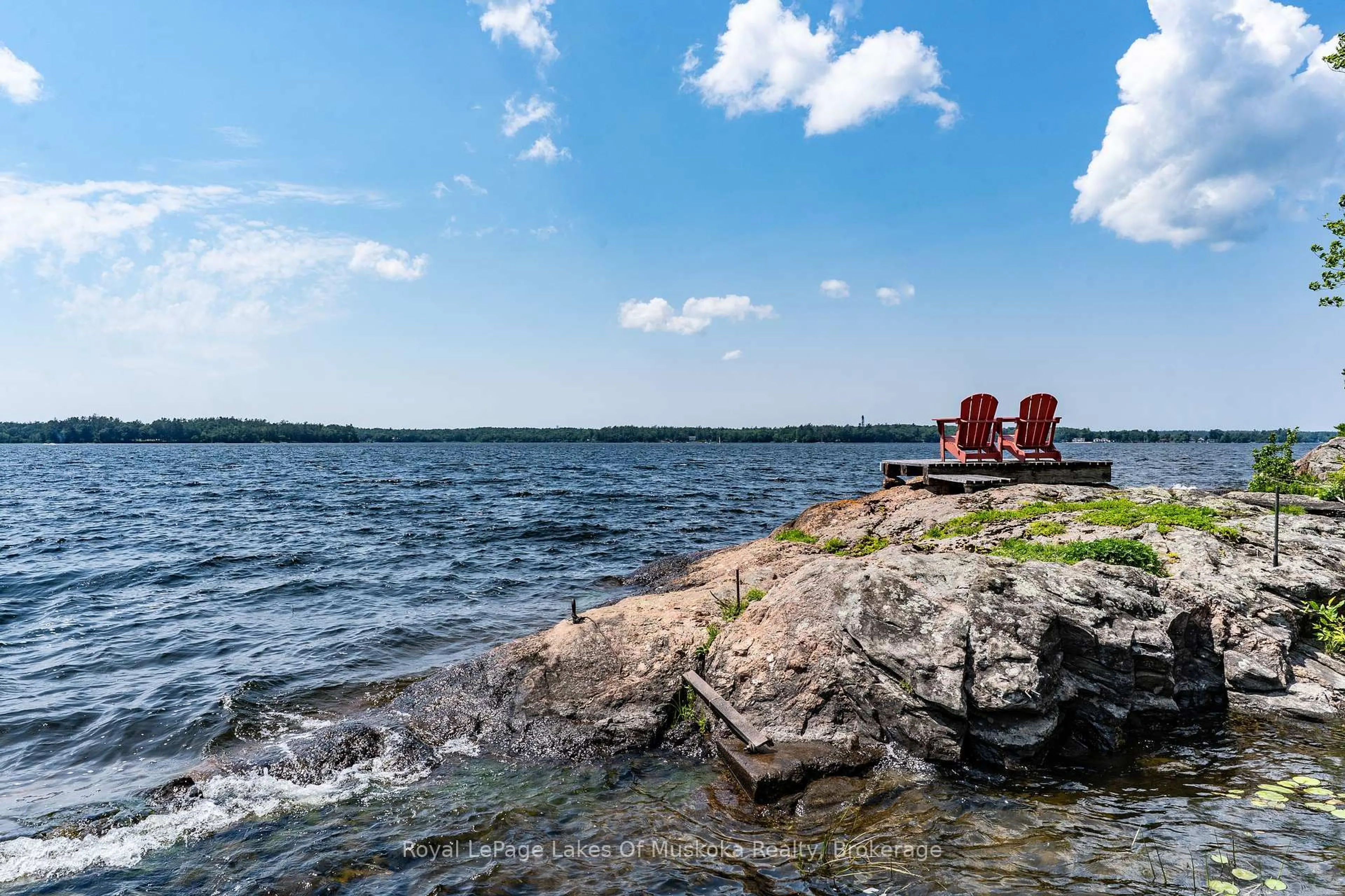 Unknown for 1 Island 2SL Island, Gravenhurst Ontario P1P 1R1