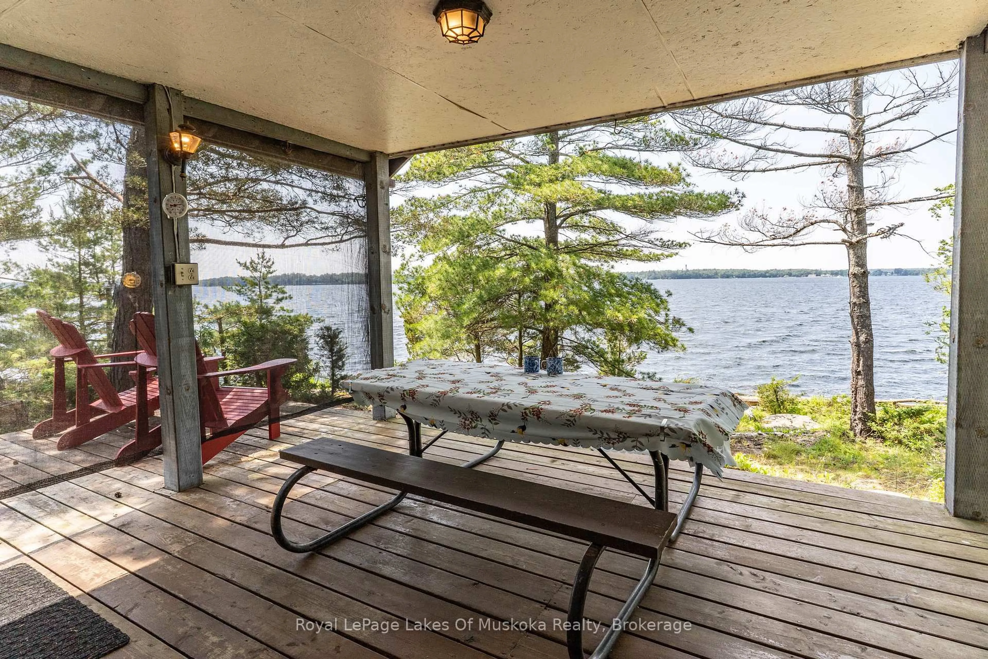 Patio, water/lake/river/ocean view for 1 Island 2SL Island, Gravenhurst Ontario P1P 1R1