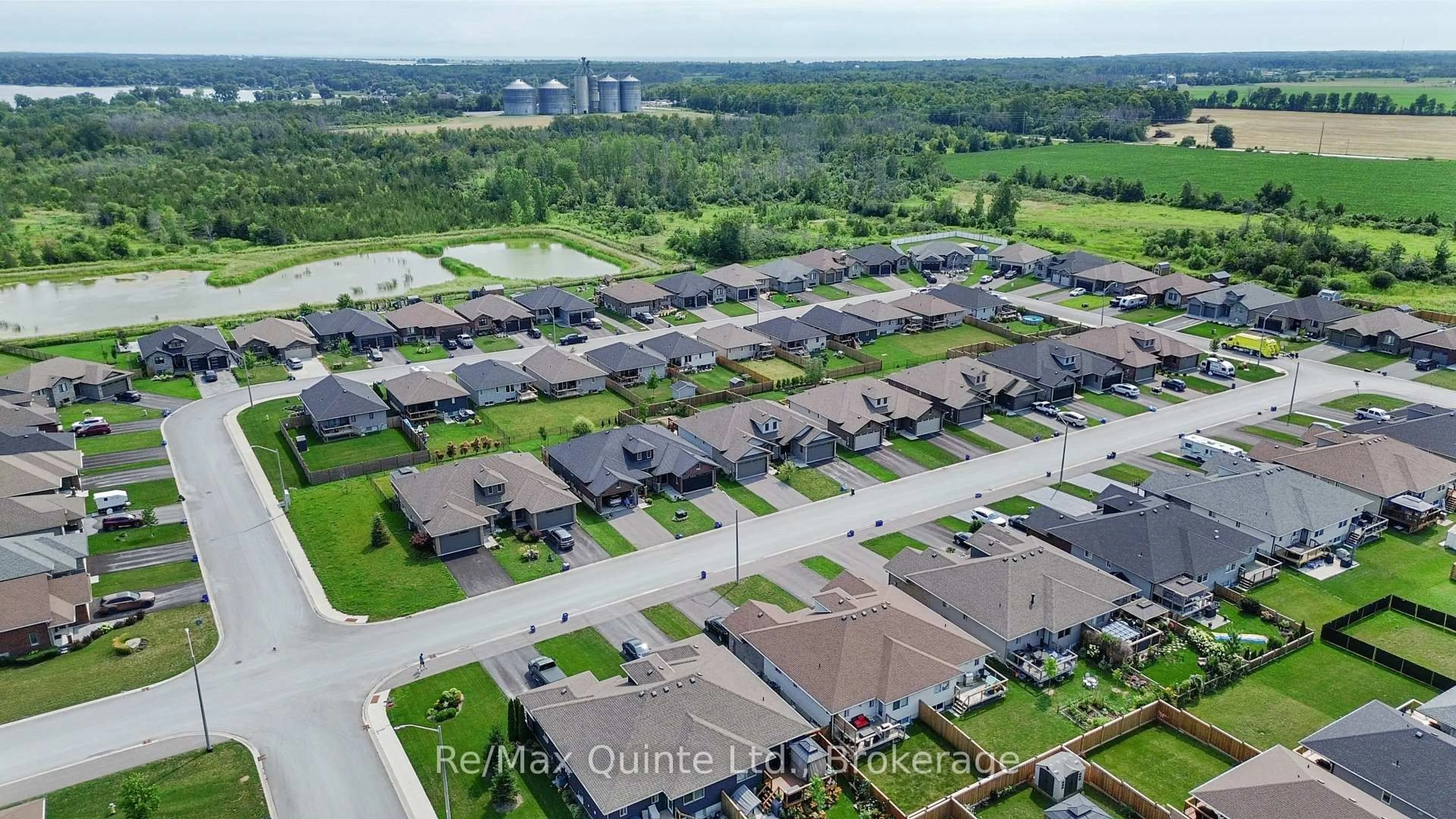 A pic from outside/outdoor area/front of a property/back of a property/a pic from drone, street for 57 Hillside Meadow Dr, Quinte West Ontario K8V 0J5