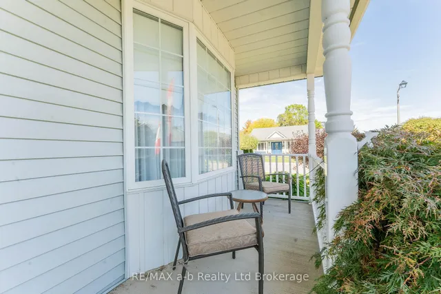 23 Armstrong Dr, Tillsonburg 5