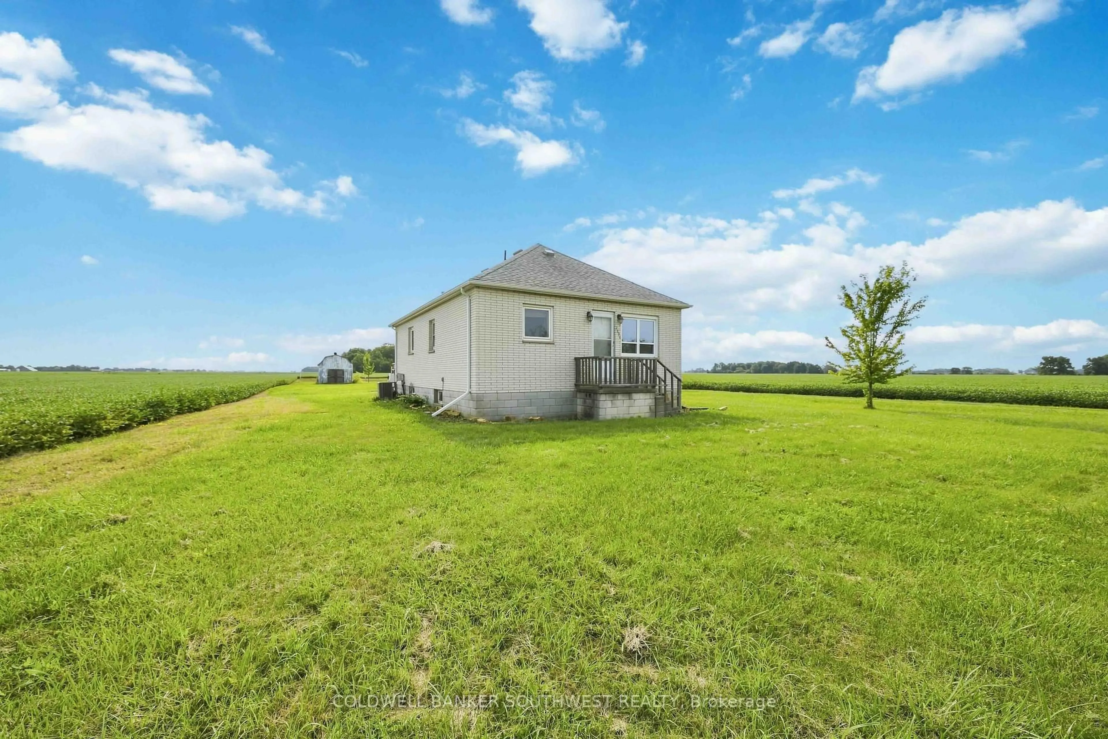 A pic from outside/outdoor area/front of a property/back of a property/a pic from drone, water/lake/river/ocean view for 2898 Oil Heritage Rd, Oil Springs Ontario N0N 1P0