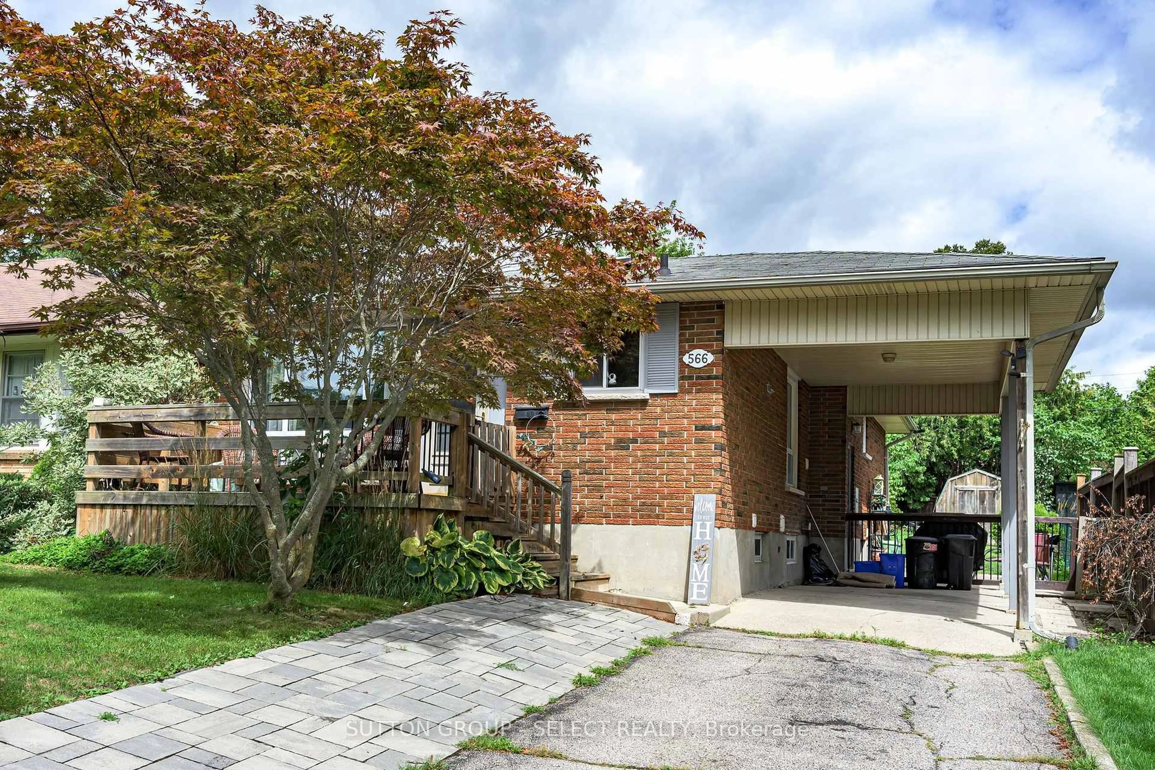 Unknown for 566 Chester St, London South Ontario N6C 2J9