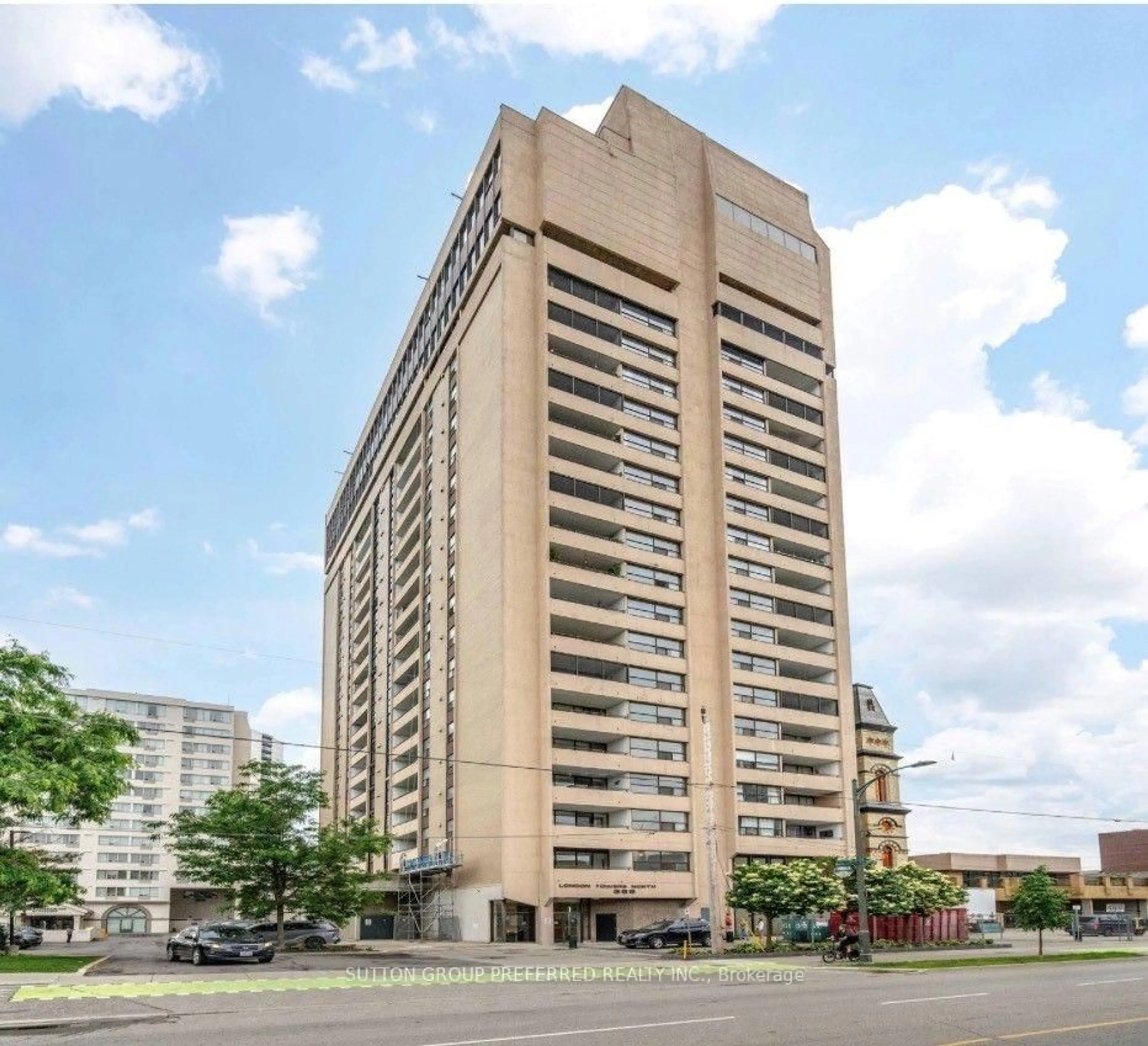 Unknown for 389 Dundas St #2201, London East Ontario N6B 3L5