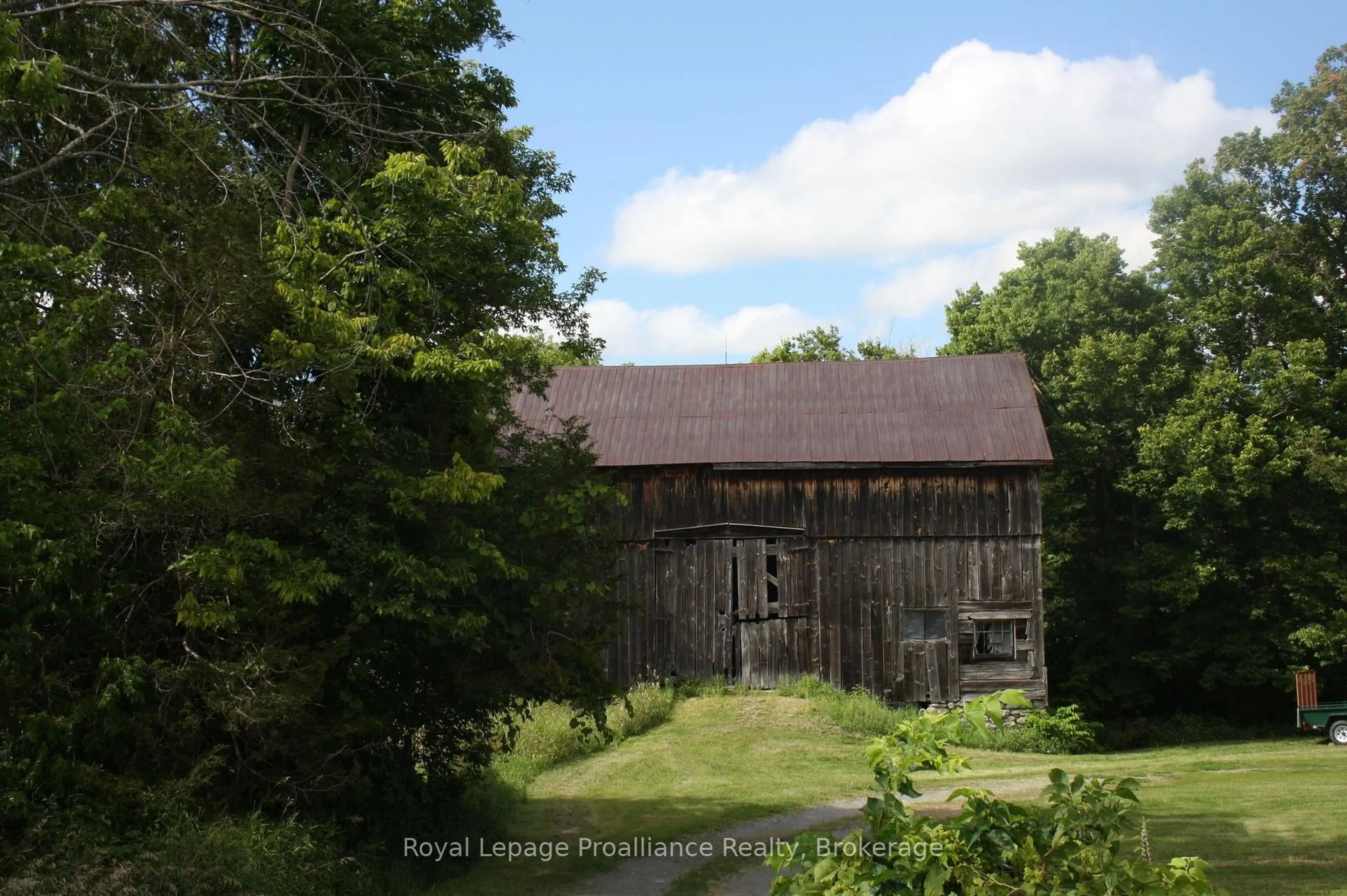 Shed for 47 Shannon Rd, Belleville Ontario K0K 2V0