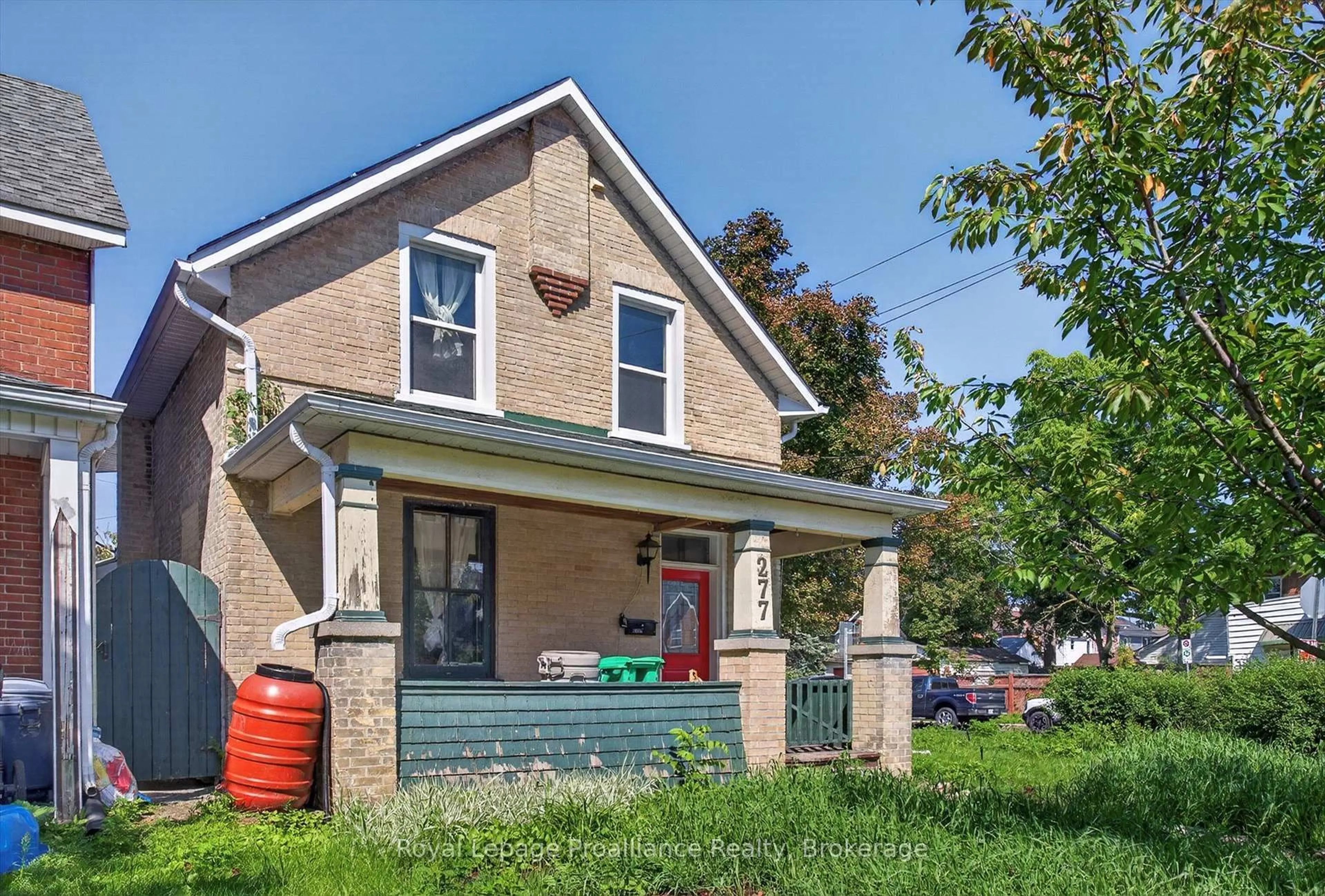 Home with brick exterior material, street for 277 Reid St, Peterborough Ontario K9J 3P9