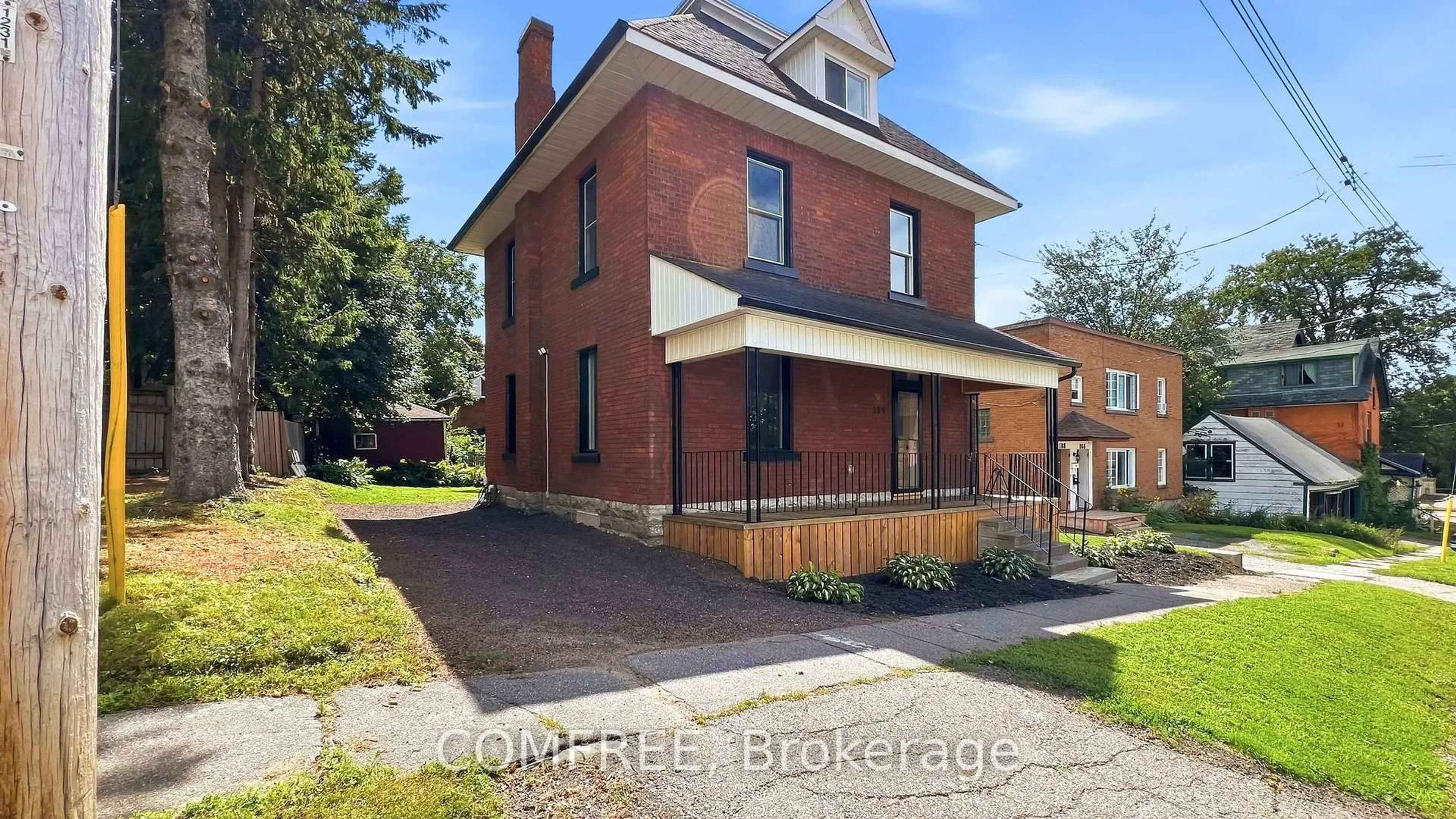 Home with brick exterior material, street for 190 Mcallister St, Pembroke Ontario K8A 3G2