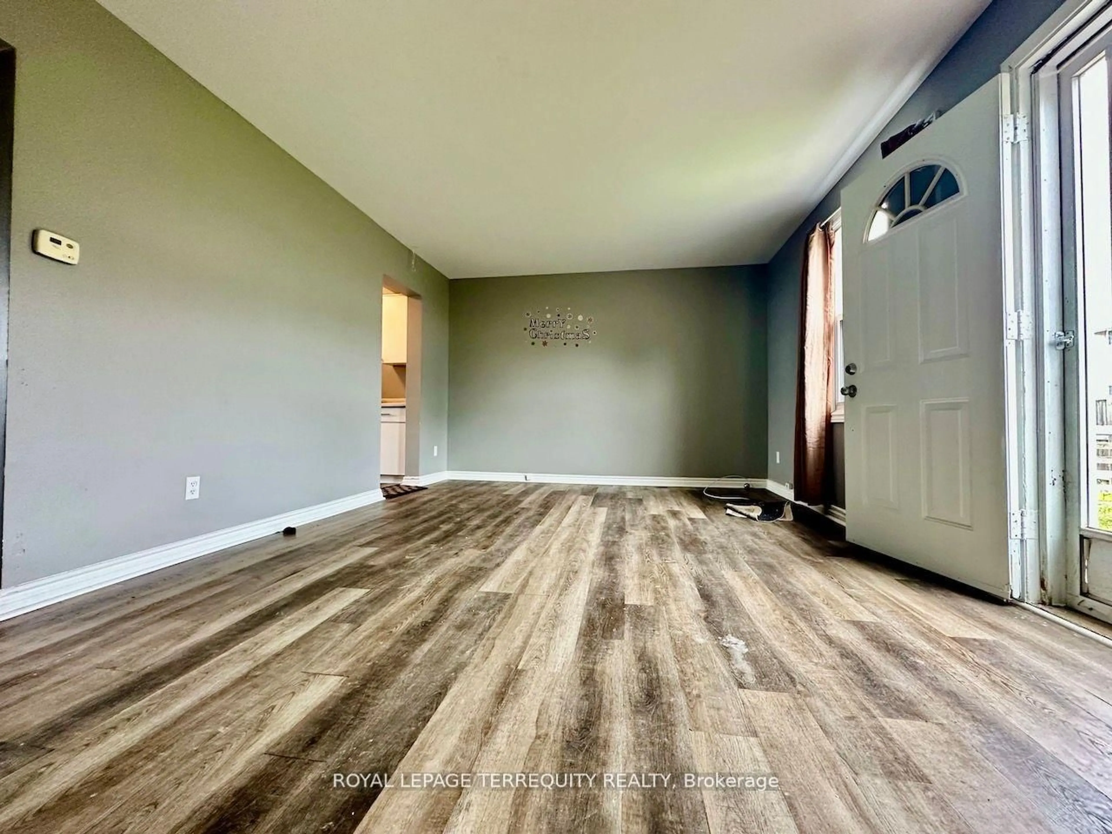 A pic of a room for 14 Orchard Pl, Chatham-Kent Ontario N7M 1A6
