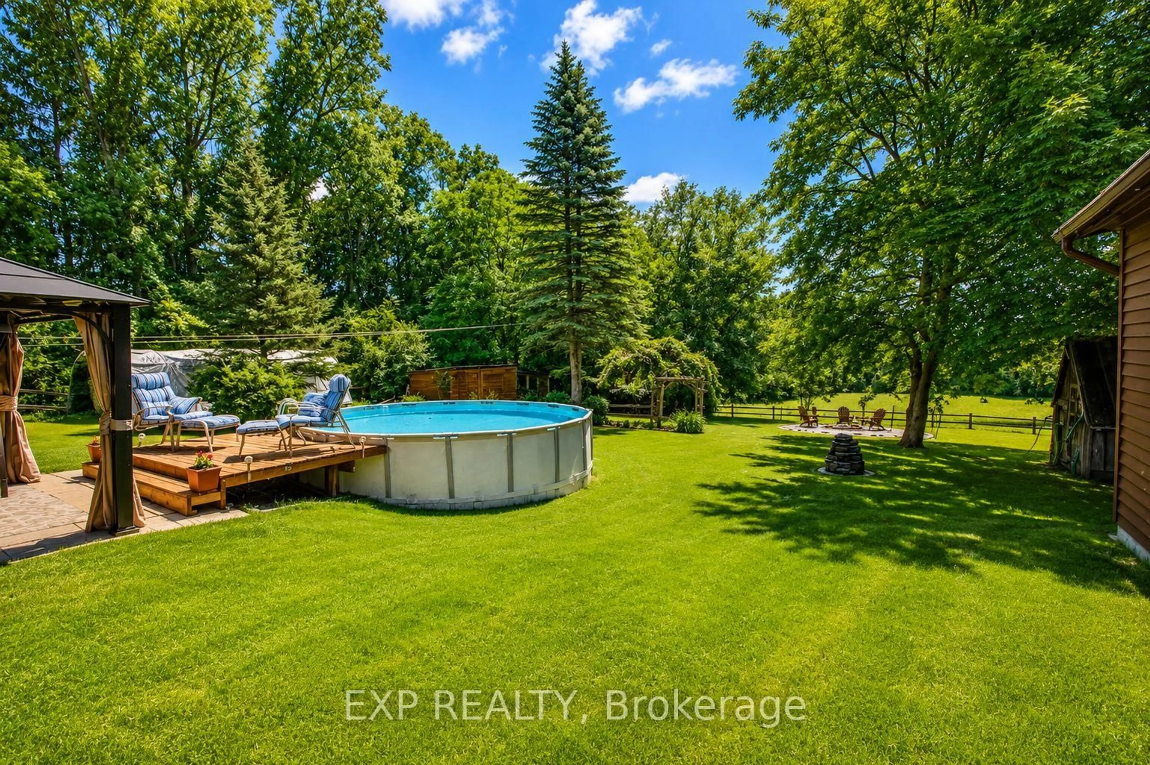 Pool for 4614 Donnelly Dr, Merrickville Ontario K0G 1N0