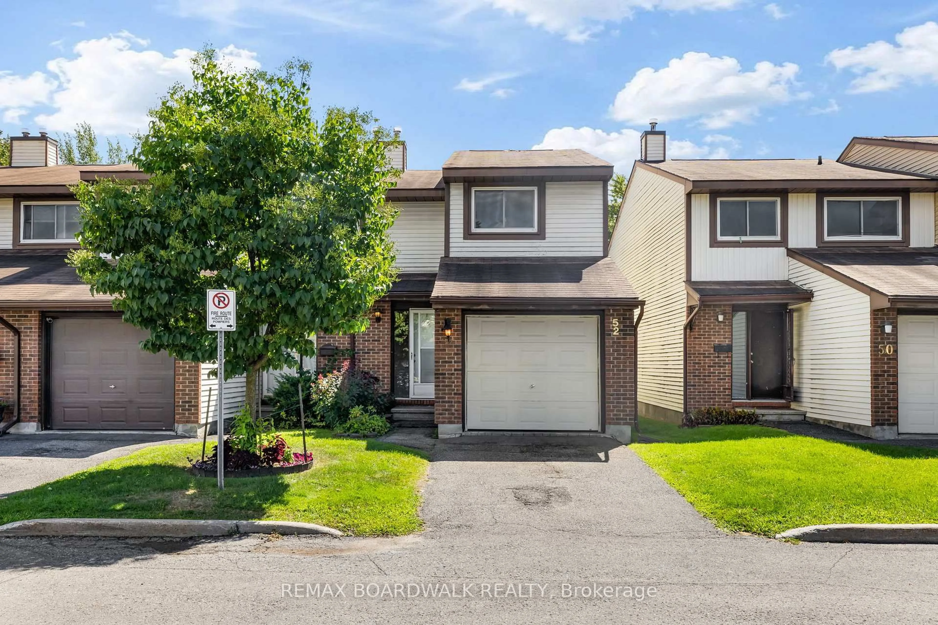 Unknown for 52 Baneberry Cres, Ottawa Ontario K2L 2Y4