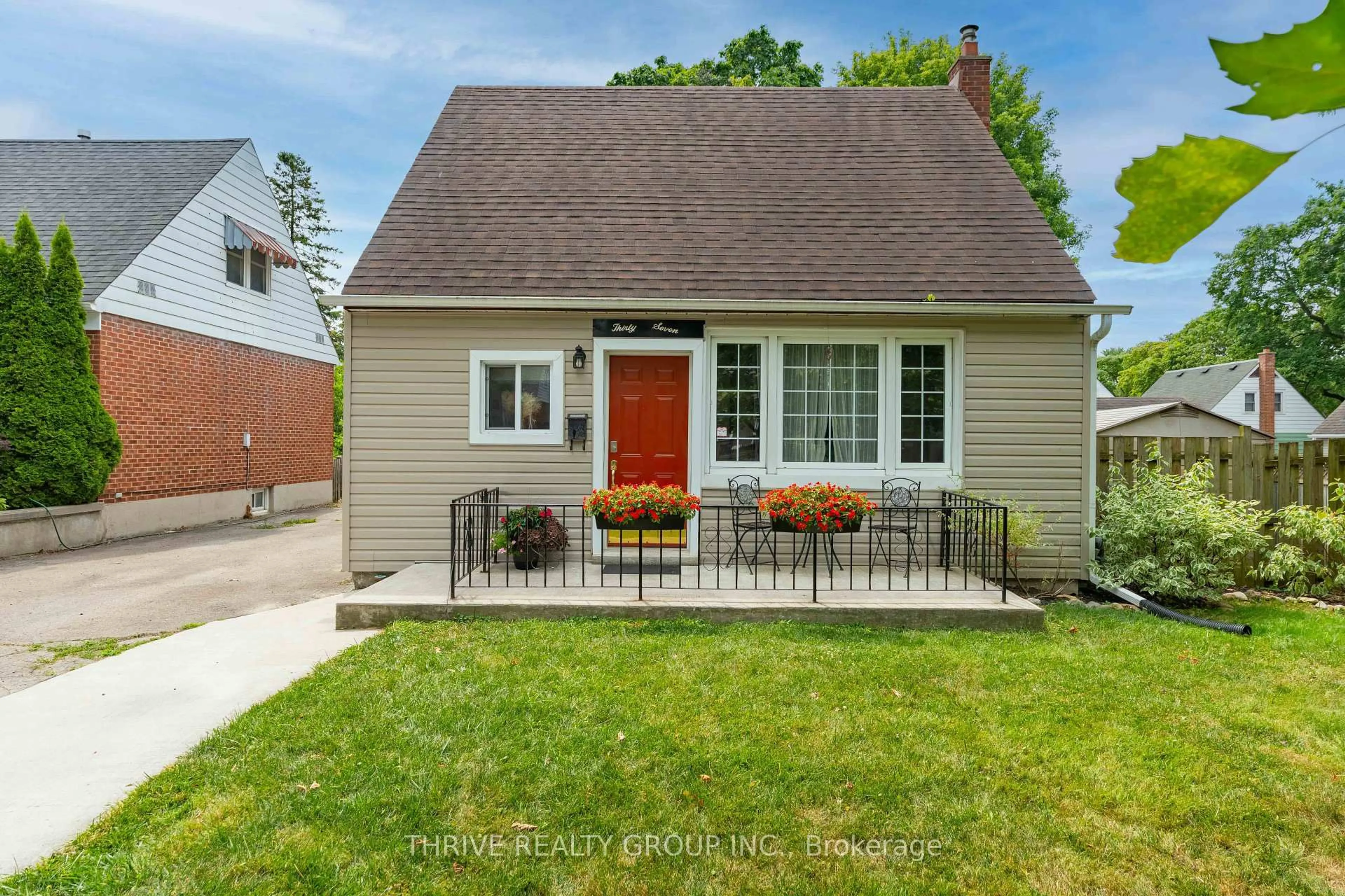 Home with brick exterior material, street for 37 MINCING Lane, London East Ontario N5Y 3R1