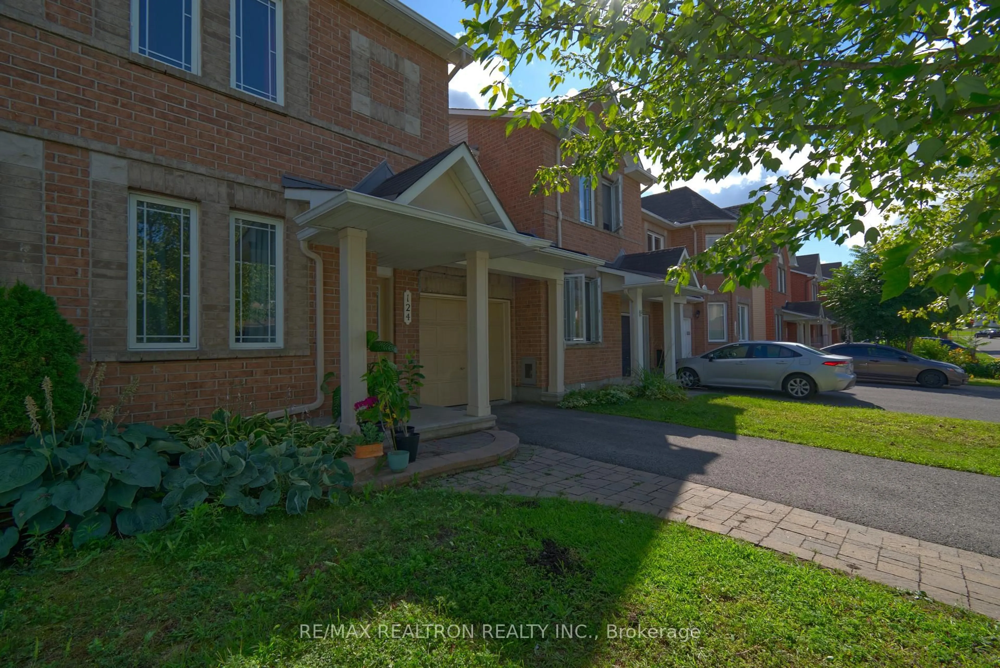 Home with brick exterior material, street for 124 Shady Grove St, Ottawa Ontario K2G 6Z5