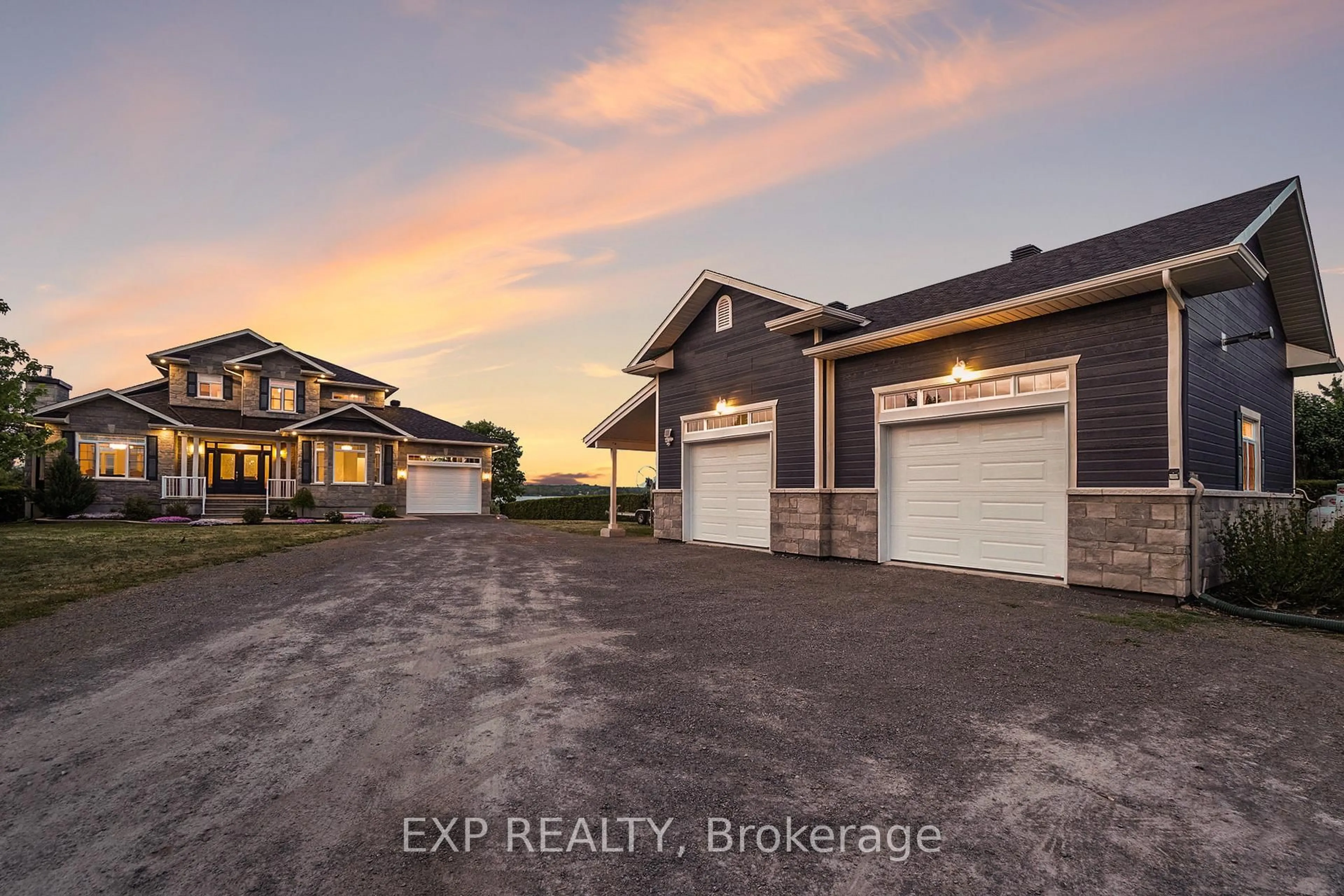 A pic from outside/outdoor area/front of a property/back of a property/a pic from drone, street for 3605 FRONT Rd, Hawkesbury Ontario K6A 2W5
