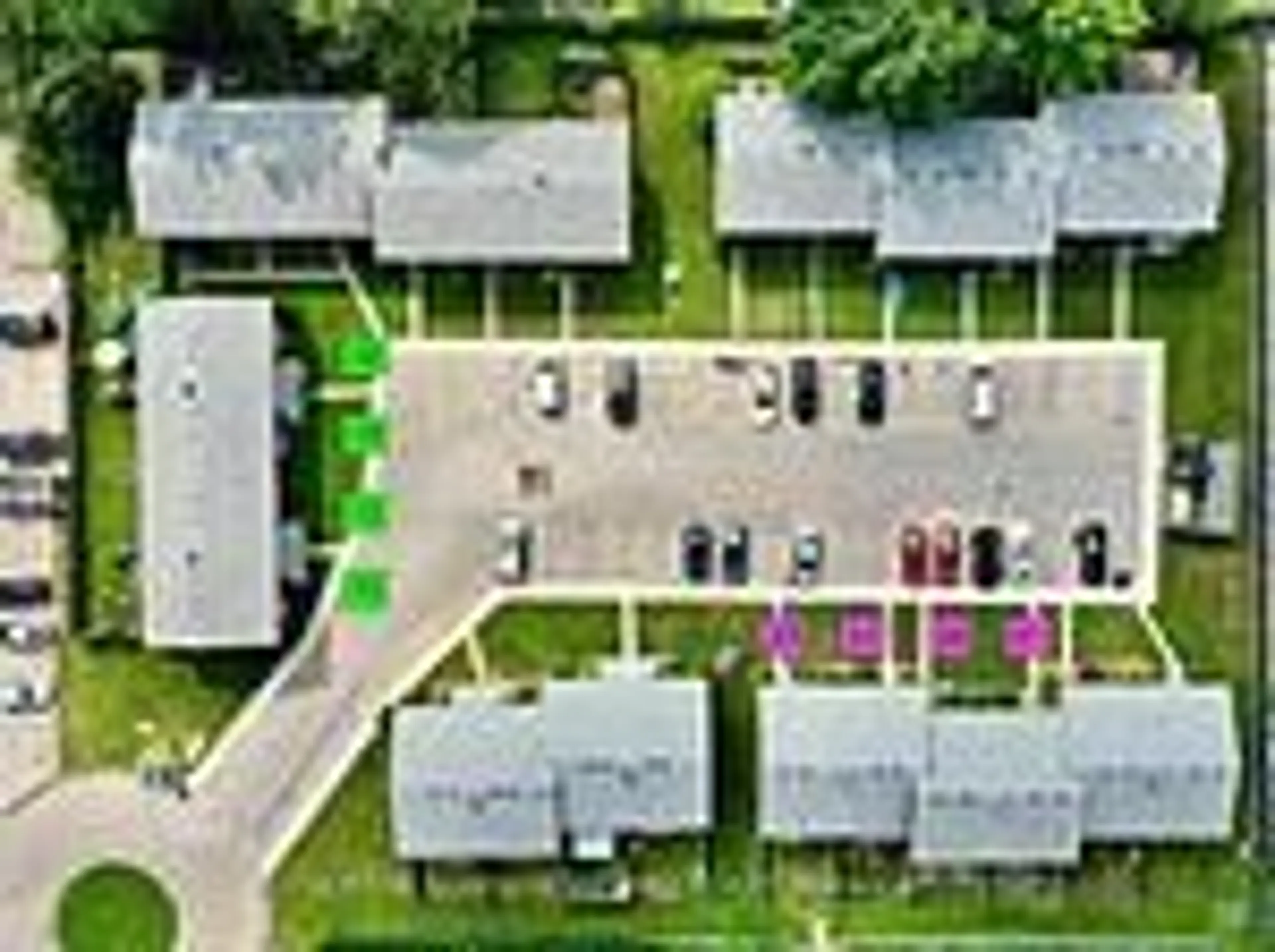 A pic from outside/outdoor area/front of a property/back of a property/a pic from drone, street for 10-16 Orchard Pl, Chatham-Kent Ontario N7M 1A6