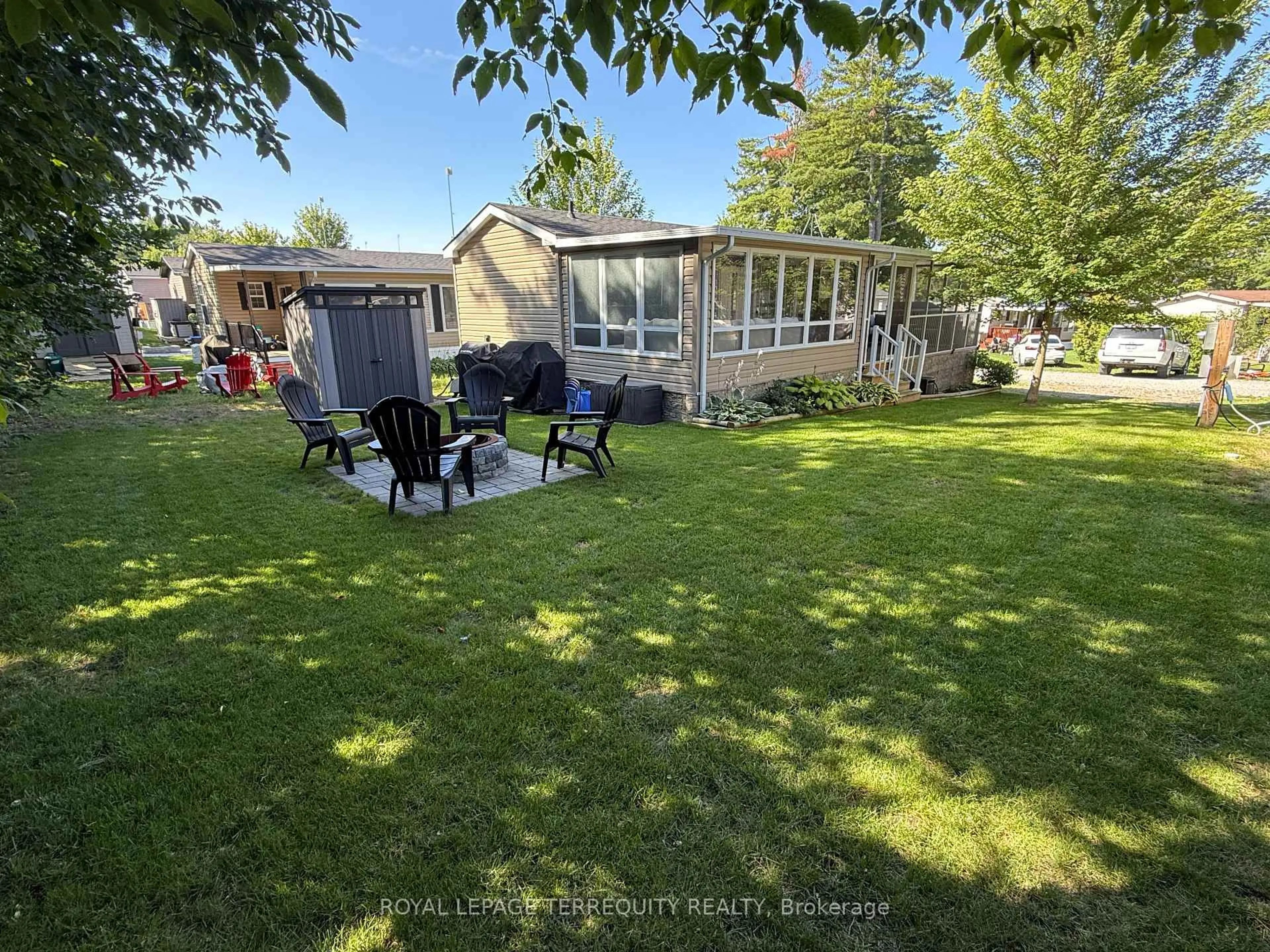 A pic from outside/outdoor area/front of a property/back of a property/a pic from drone, water/lake/river/ocean view for 342 Butternut, Selwyn Ontario K0L 2H0