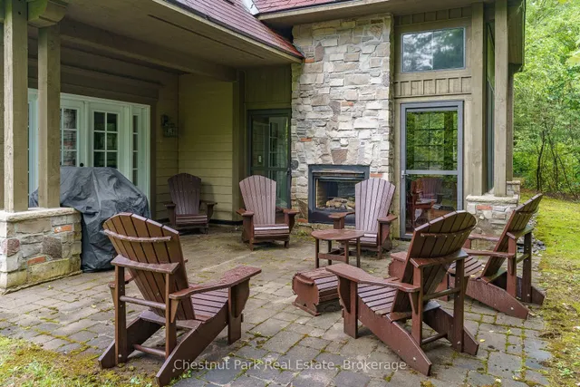 501 Glen Abbey Way, Seguin 4