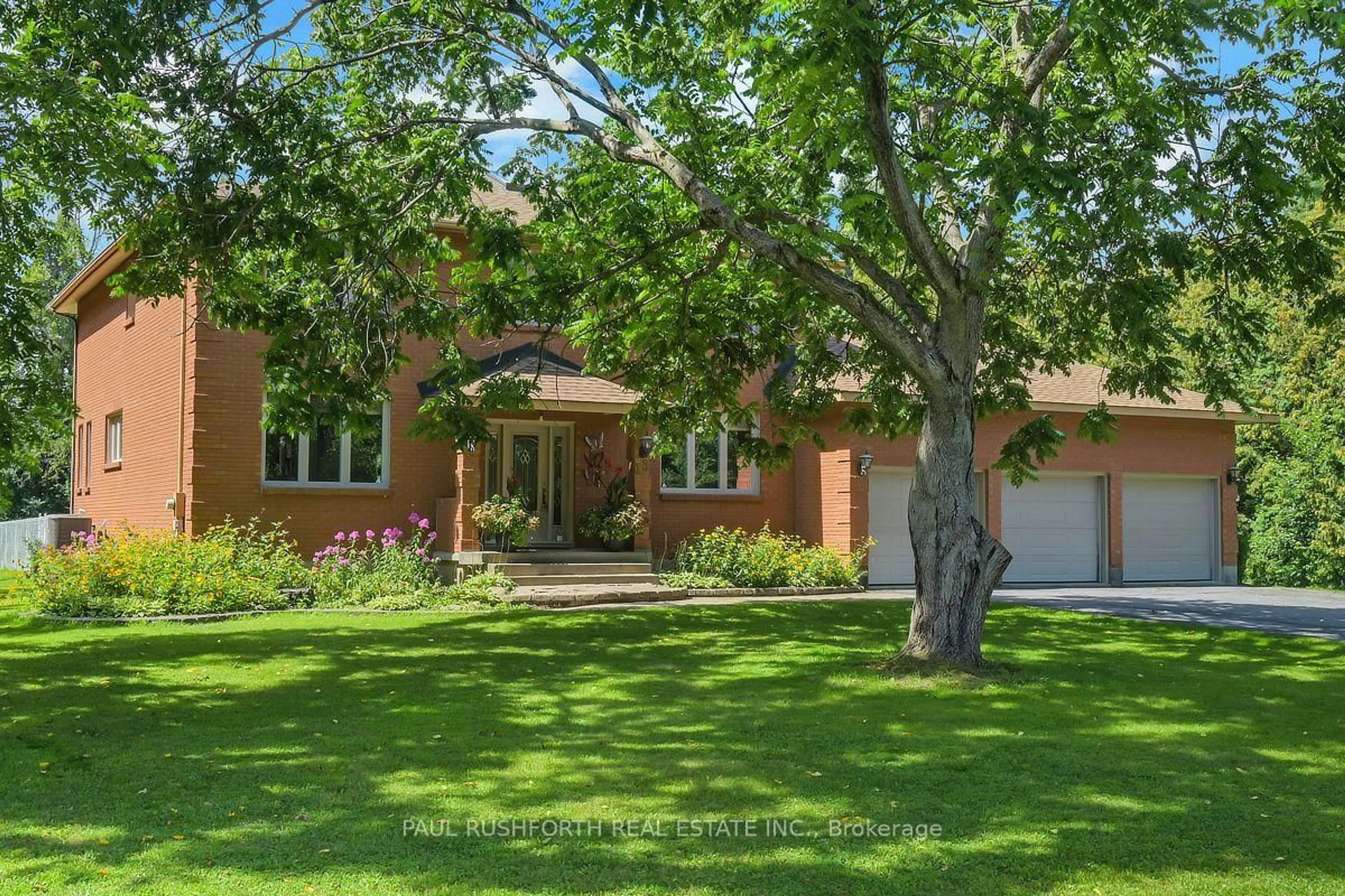 Home with brick exterior material, street for 15 Longridge Crt, Richmond Ontario K0A 2Z0