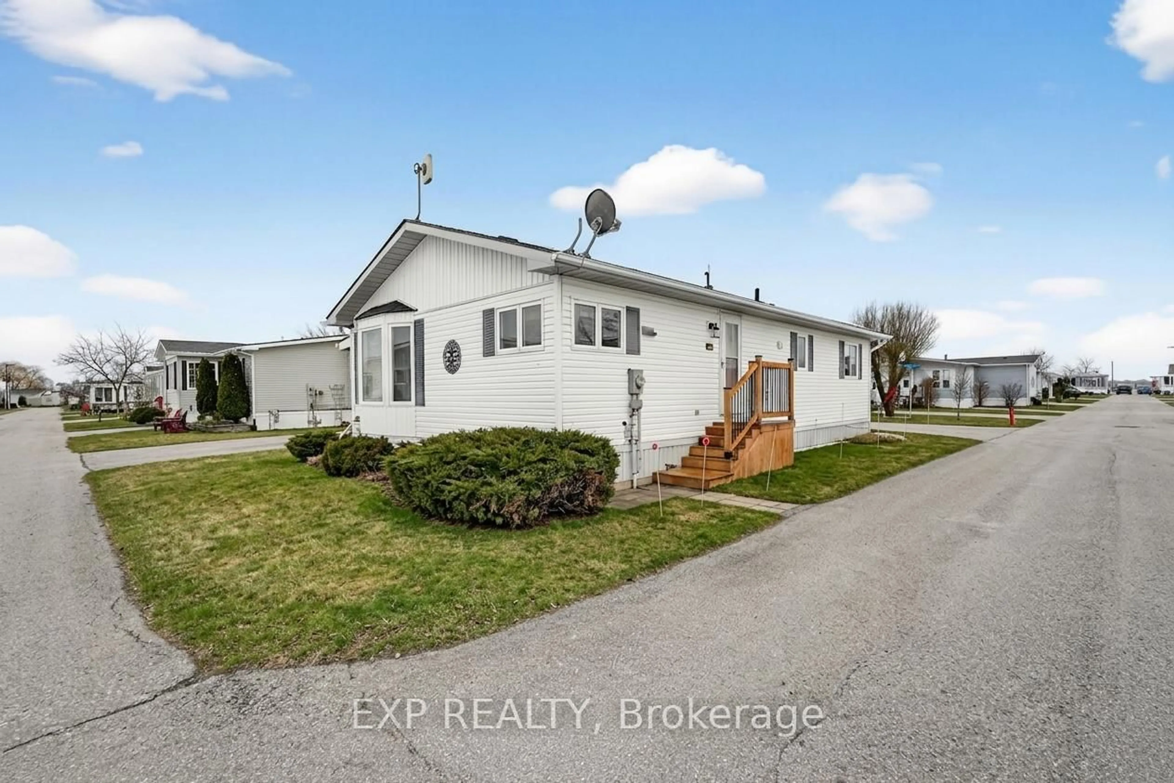 Unknown for 3033 Townline Rd #308, Fort Erie Ontario L0S 1S1