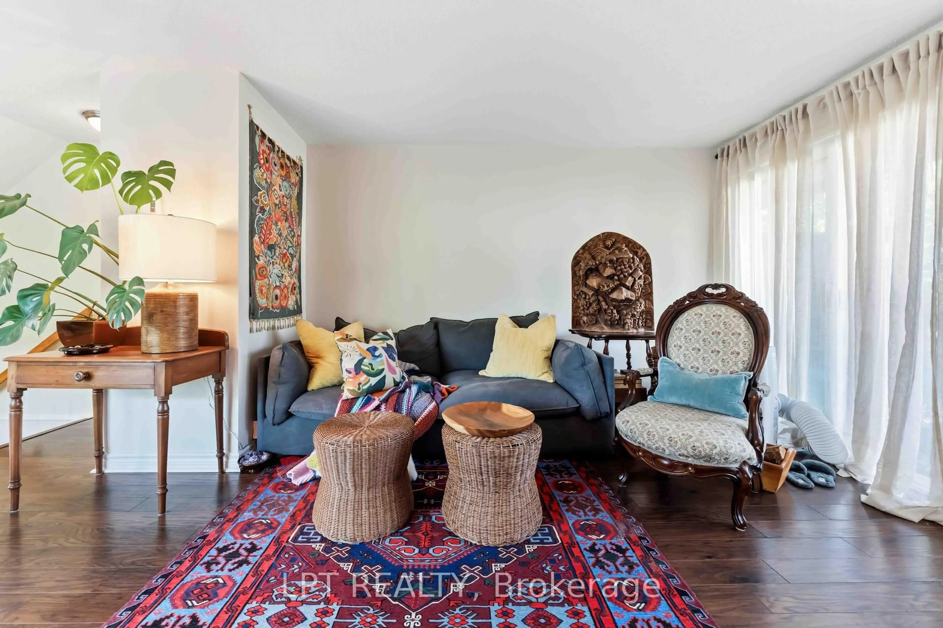 Living room with furniture, unknown for 6722 Jeanne d'Arc Blvd #B, Ottawa Ontario K1C 6E9