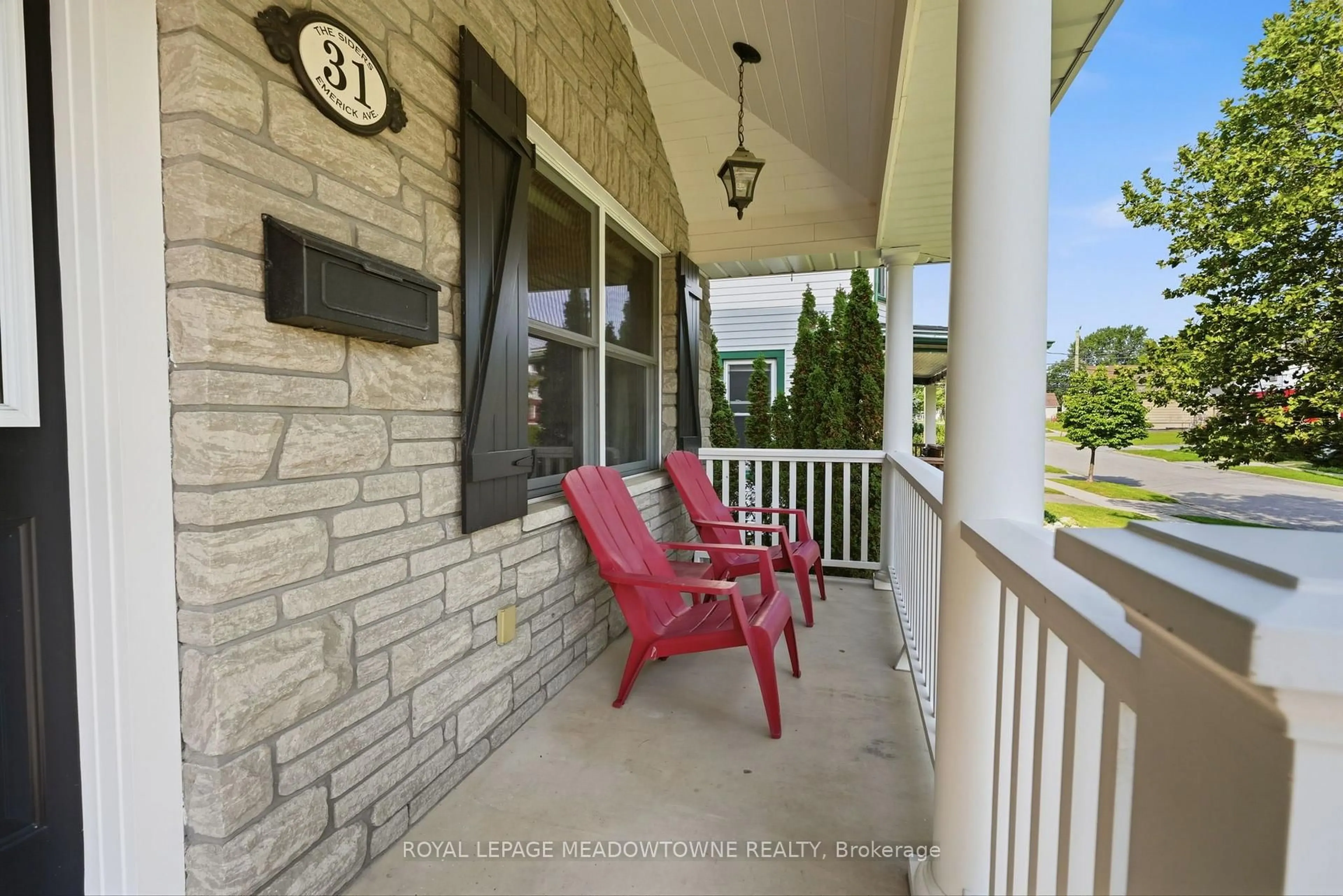 Patio, unknown for 31 Emerick Ave, Fort Erie Ontario L2A 2W2