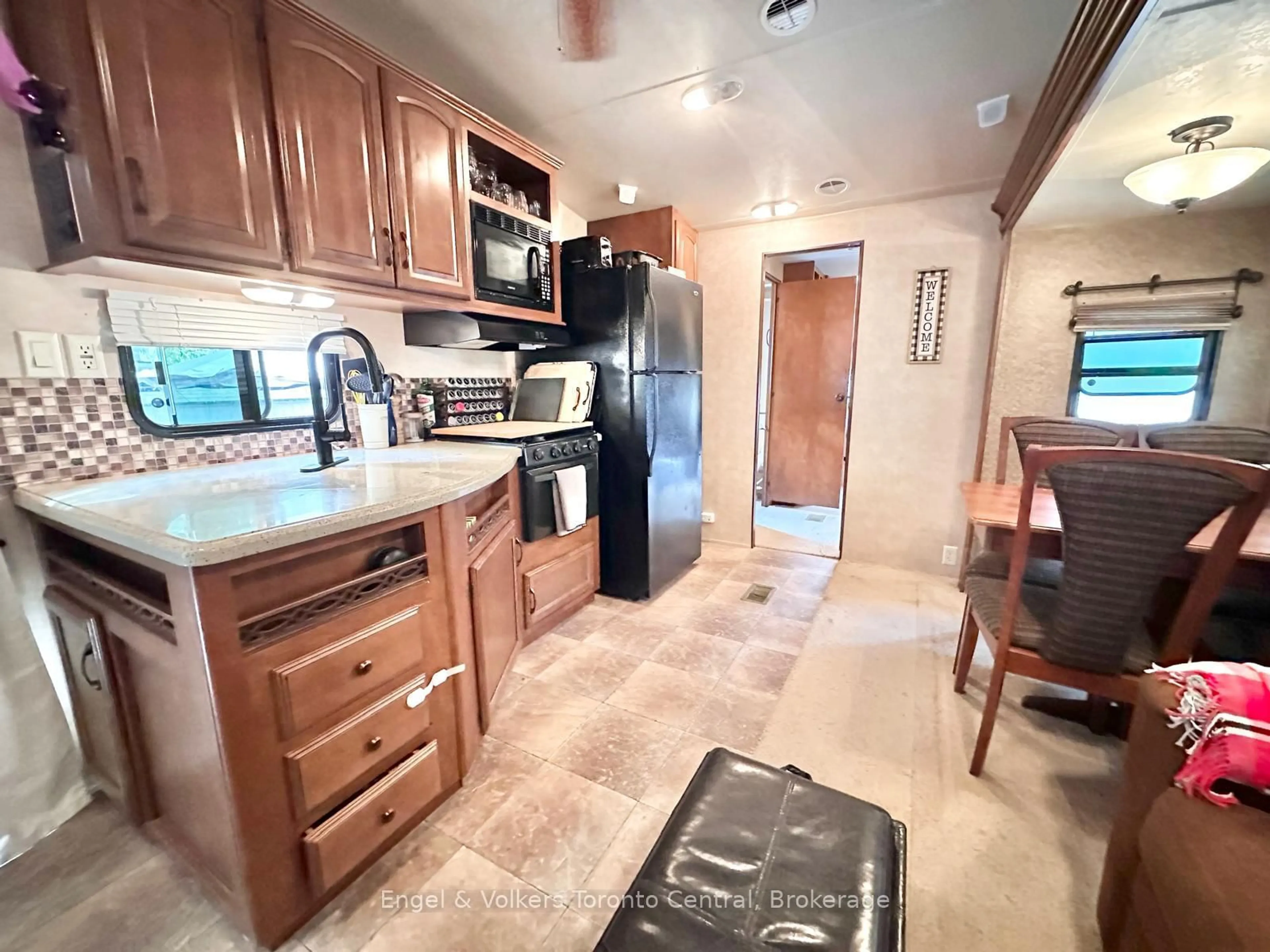 Standard kitchen, ceramic/tile floor for 7489 SIDEROAD 5 E #S 8, Wellington North Ontario N0G 2L0