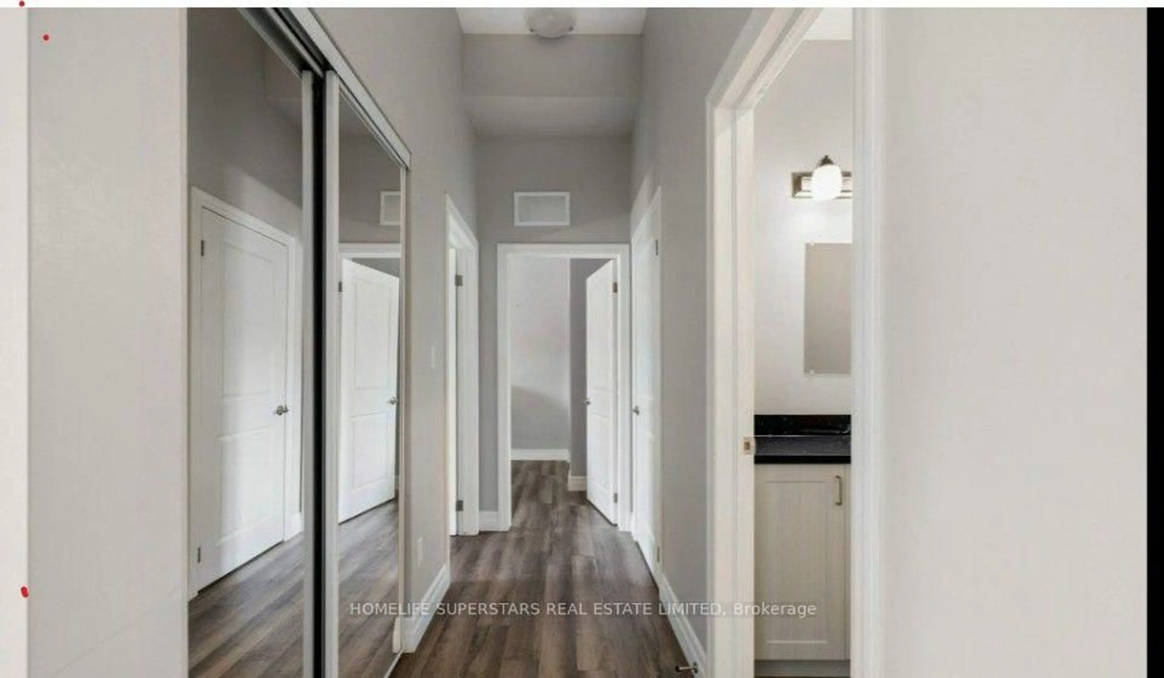 Indoor entryway for 501 Frontenac St #312, Kingston Ontario K7K 4L9